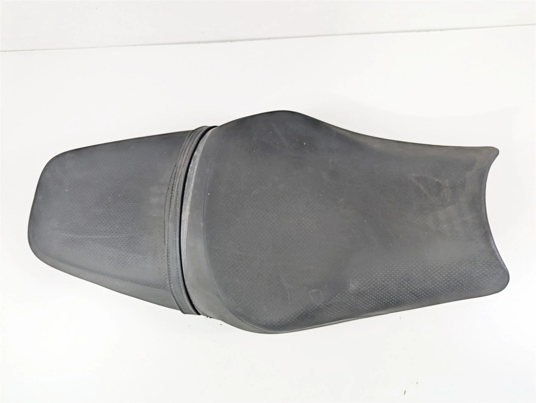 2023 Kawasaki ZX1400 ZX14R Ninja Seat Saddle - Small Tear 53066-0433 - Image 12