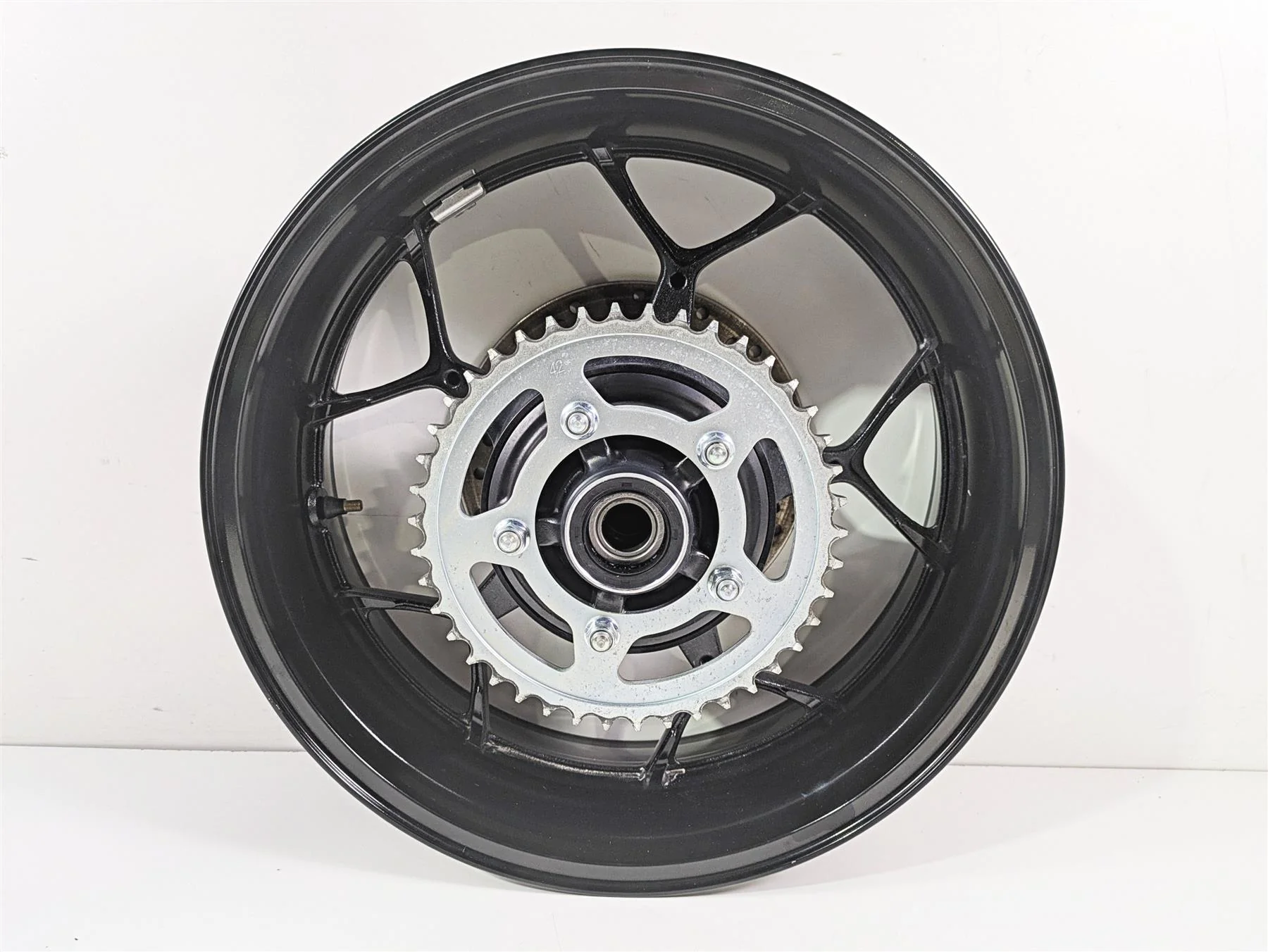 2023 Kawasaki ZX1400 ZX14R Ninja Straight 17x6 Rear Wheel Rim 41073-0731 - Image 3