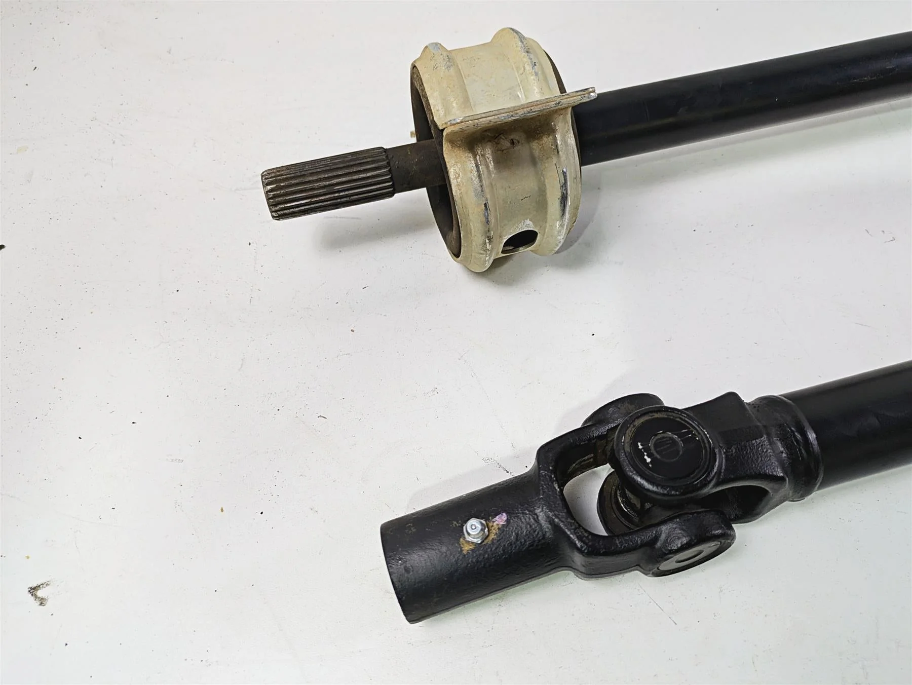 2023 Polaris RZR1000 XP 4 Premium Center Prop Drive Axle Shaft 1333194 1333424 - Image 3