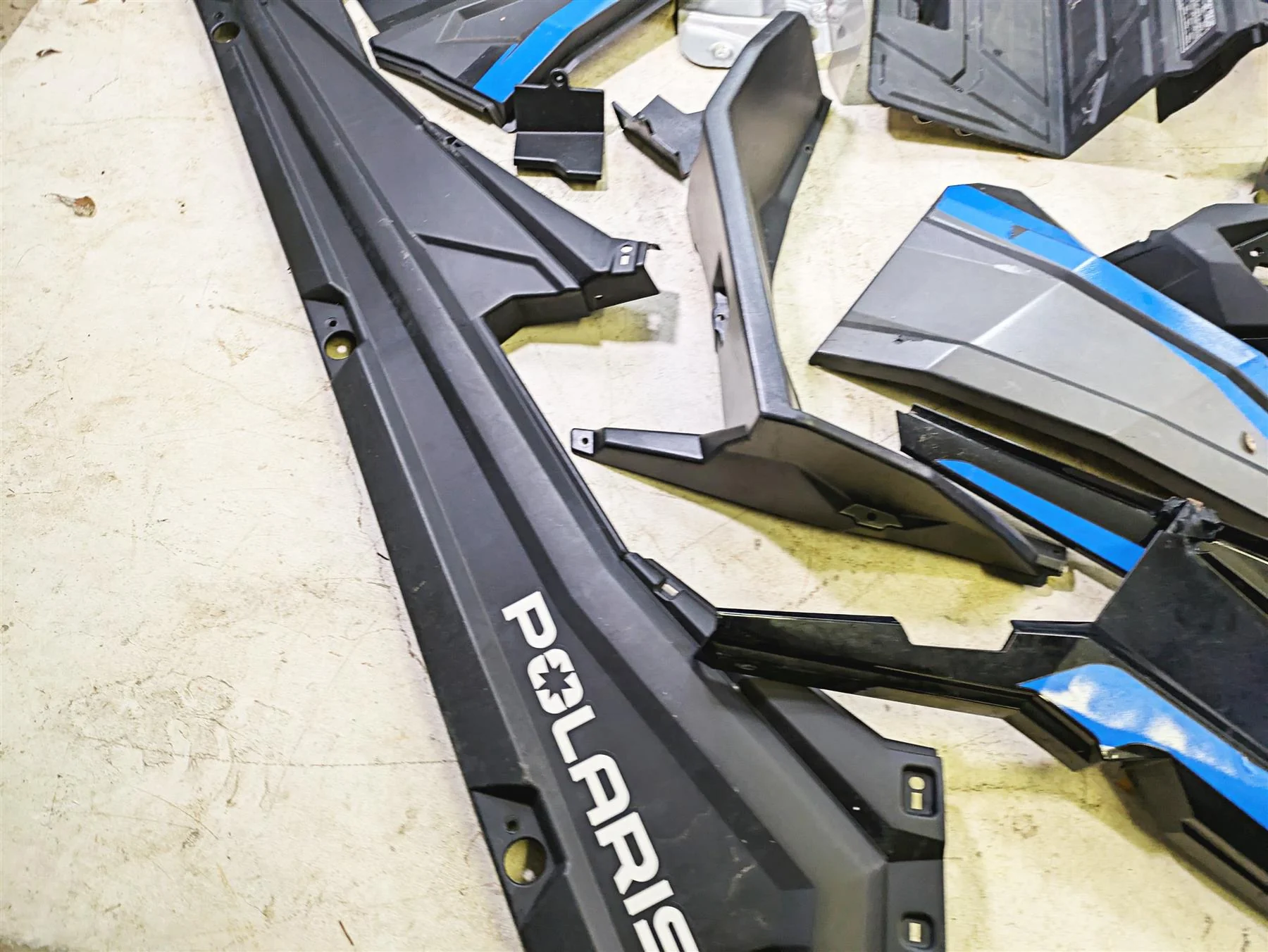 2023 Polaris RZR1000 XP 4 Premium Fairing Cover Panel Plastic Set 5451561 - Image 6