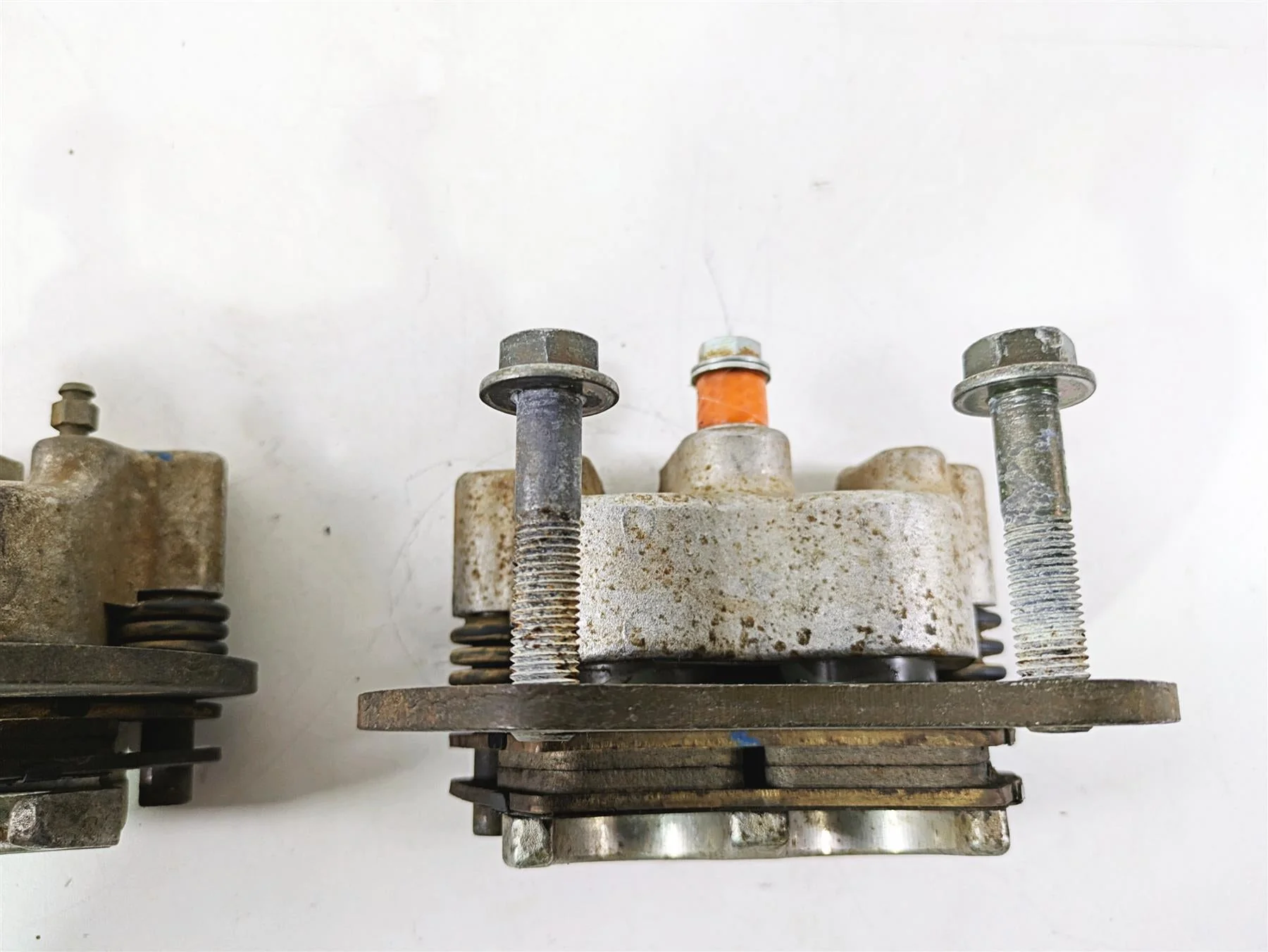 2023 Polaris RZR1000 XP 4 Premium Rear Brake Caliper Set 1912141 1912142 - Image 9