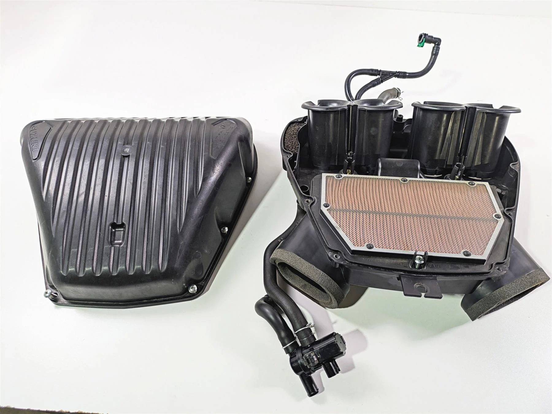 2023 Suzuki GSX1300 RR Hayabusa Air Cleaner Breather Filter Set 13720-10L00