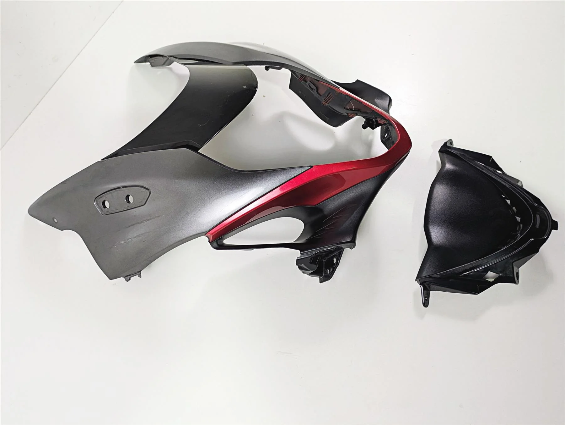 2023 Suzuki GSX1300 RR Hayabusa Front Nose Headlight Fairing - Read 94412-10L00 - Image 4