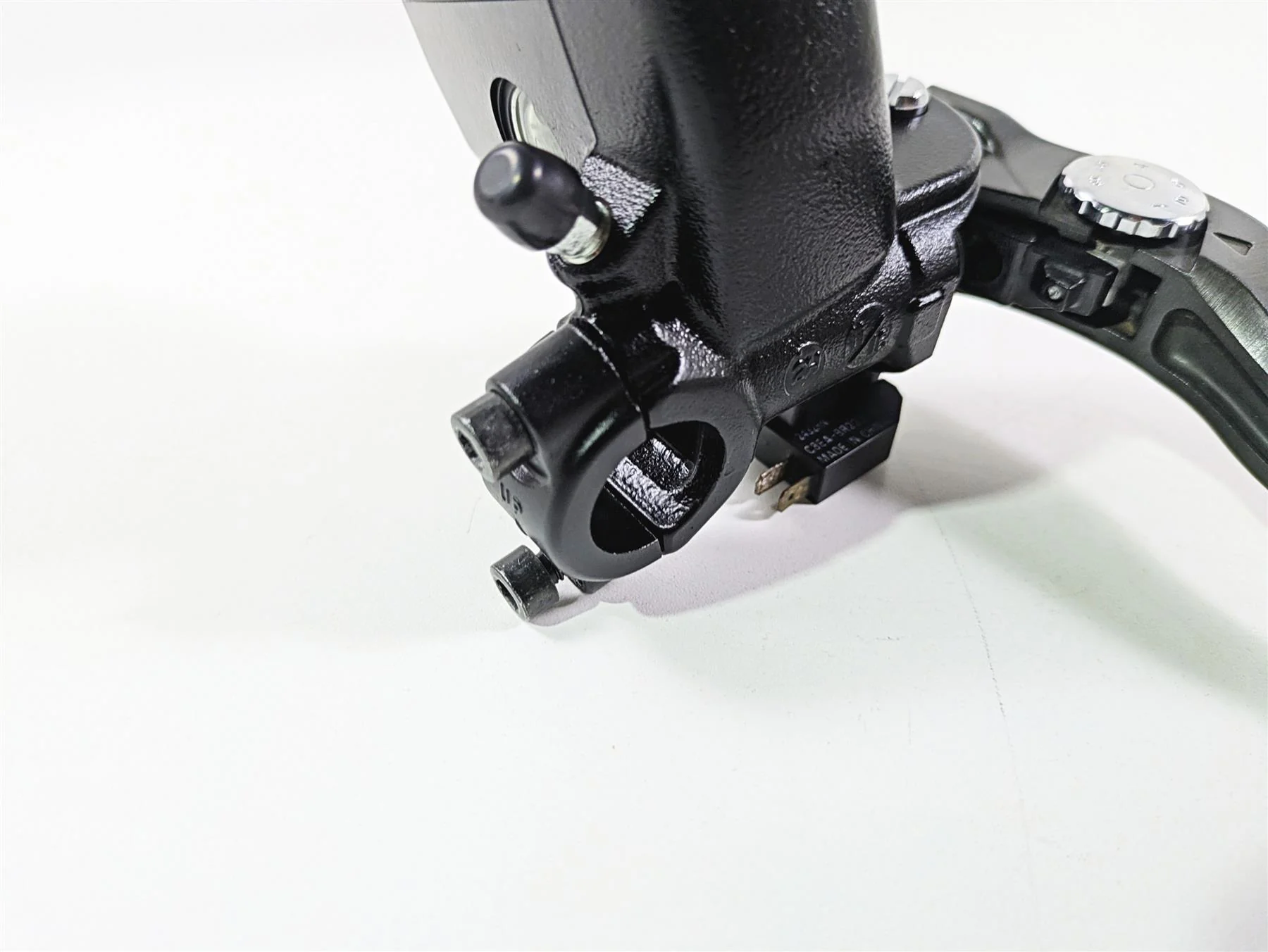 2023 Suzuki GSX1300 RR Hayabusa Nissin Front Brake Master Cylinder 59600-10L00 - Image 7