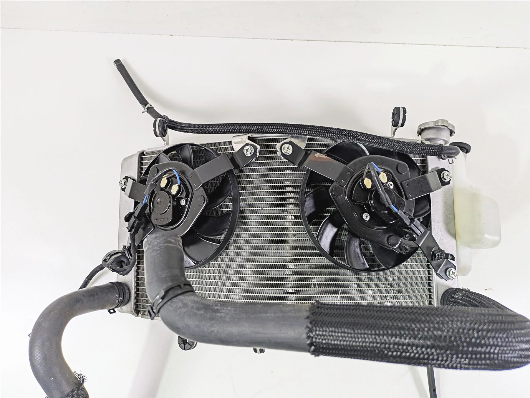 2023 Suzuki GSX1300 RR Hayabusa Radiator Fan Reservoir Hoses -Read 17710-10L00