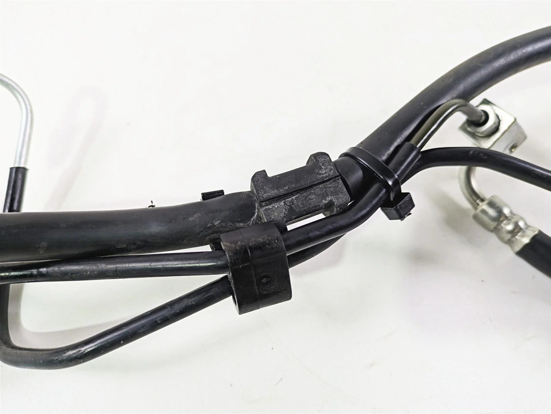 2023 Suzuki GSX1300 RR Hayabusa Rear Abs Brake Line Set 69400-10L00 - Image 8