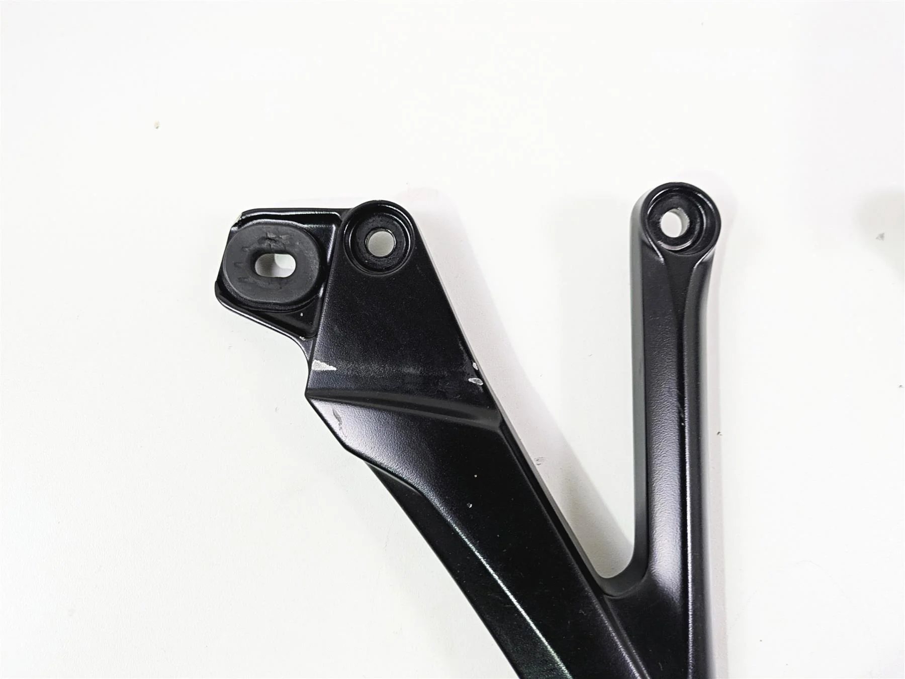 2023 Suzuki GSX1300 RR Hayabusa Rear Passenger Footpeg Set - Read 3600-10L00 - Image 8