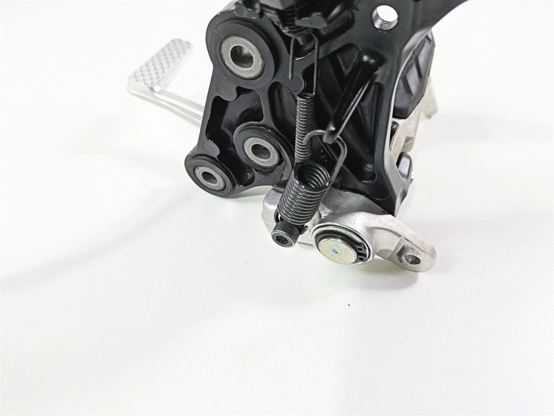 2023 Suzuki GSX1300 RR Hayabusa Right Front Footpeg & Brake Pedal 43510-10L00 - Image 9