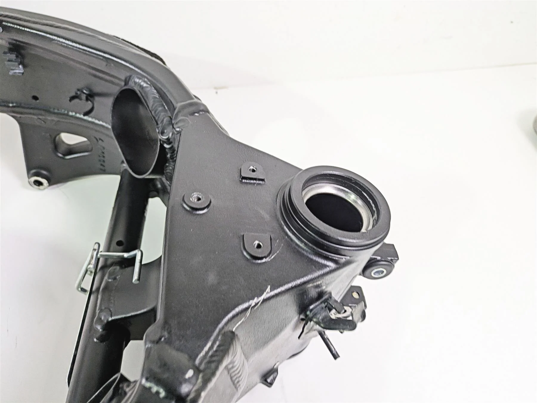 2023 Suzuki GSX1300 RR Hayabusa Straight Main Frame Chassis With Salvage Texas Title 41100-15H20-YAP - Image 3