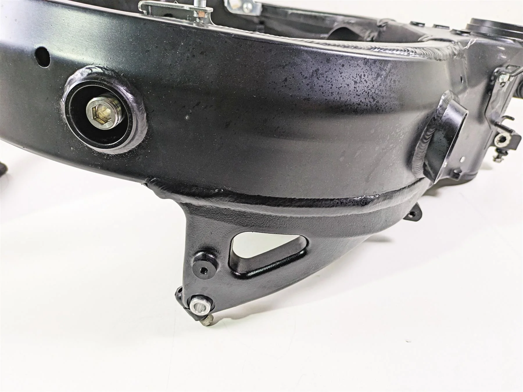 2023 Suzuki GSX1300 RR Hayabusa Straight Main Frame Chassis With Salvage Texas Title 41100-15H20-YAP - Image 7