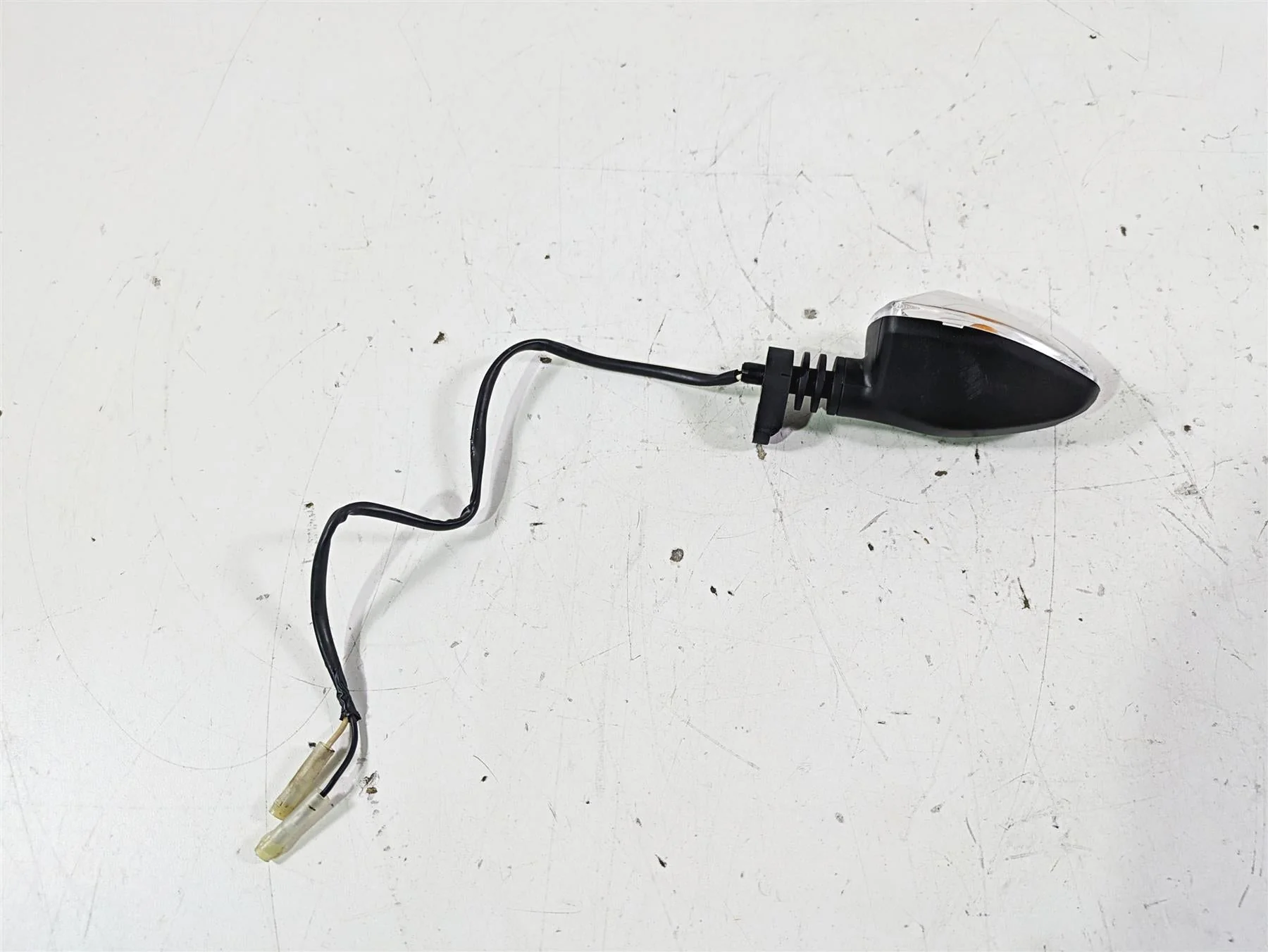 2023 Triumph Street Triple 765 RS Front Left Blinker Turn Signal T2701277 - Image 3