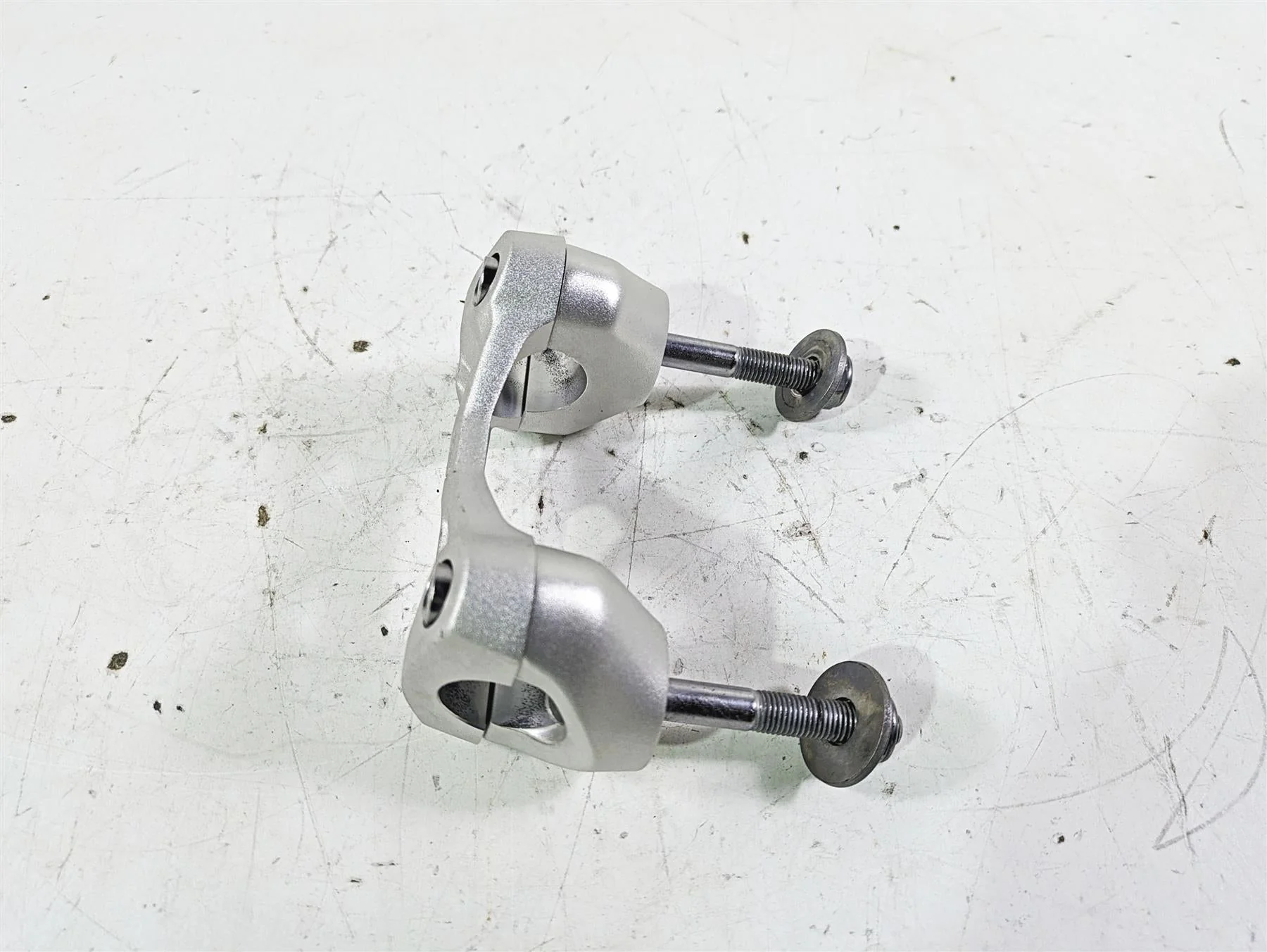2023 Triumph Street Triple 765 RS Handlebar Mount Riser T2045876 - Image 2