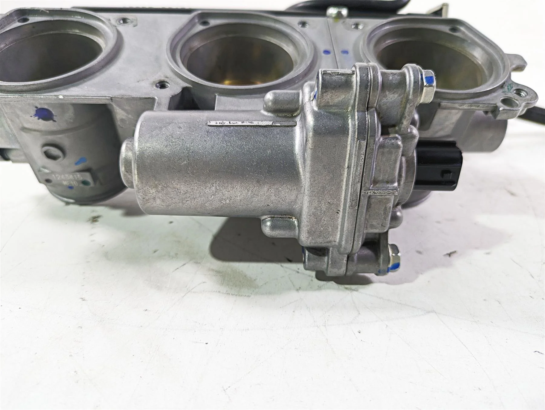 2023 Triumph Street Triple 765 RS Keihin Throttle Body Fuel Injection T1243415 - Image 11
