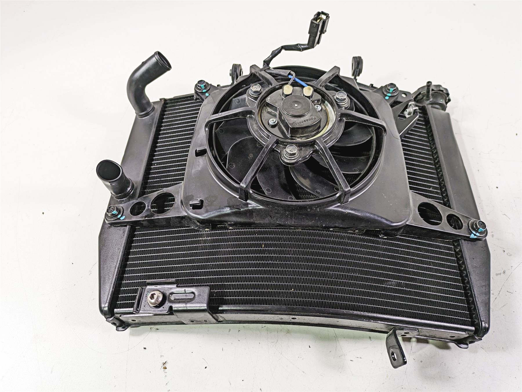 2023 Triumph Street Triple 765 RS Radiator Fan Reservoir Set -Read T2101157 - Image 3
