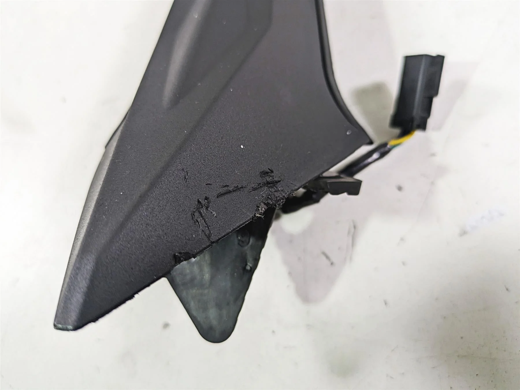 2023 Triumph Street Triple 765 RS Rear License Plate Holder & Blinker T2302024 - Image 12