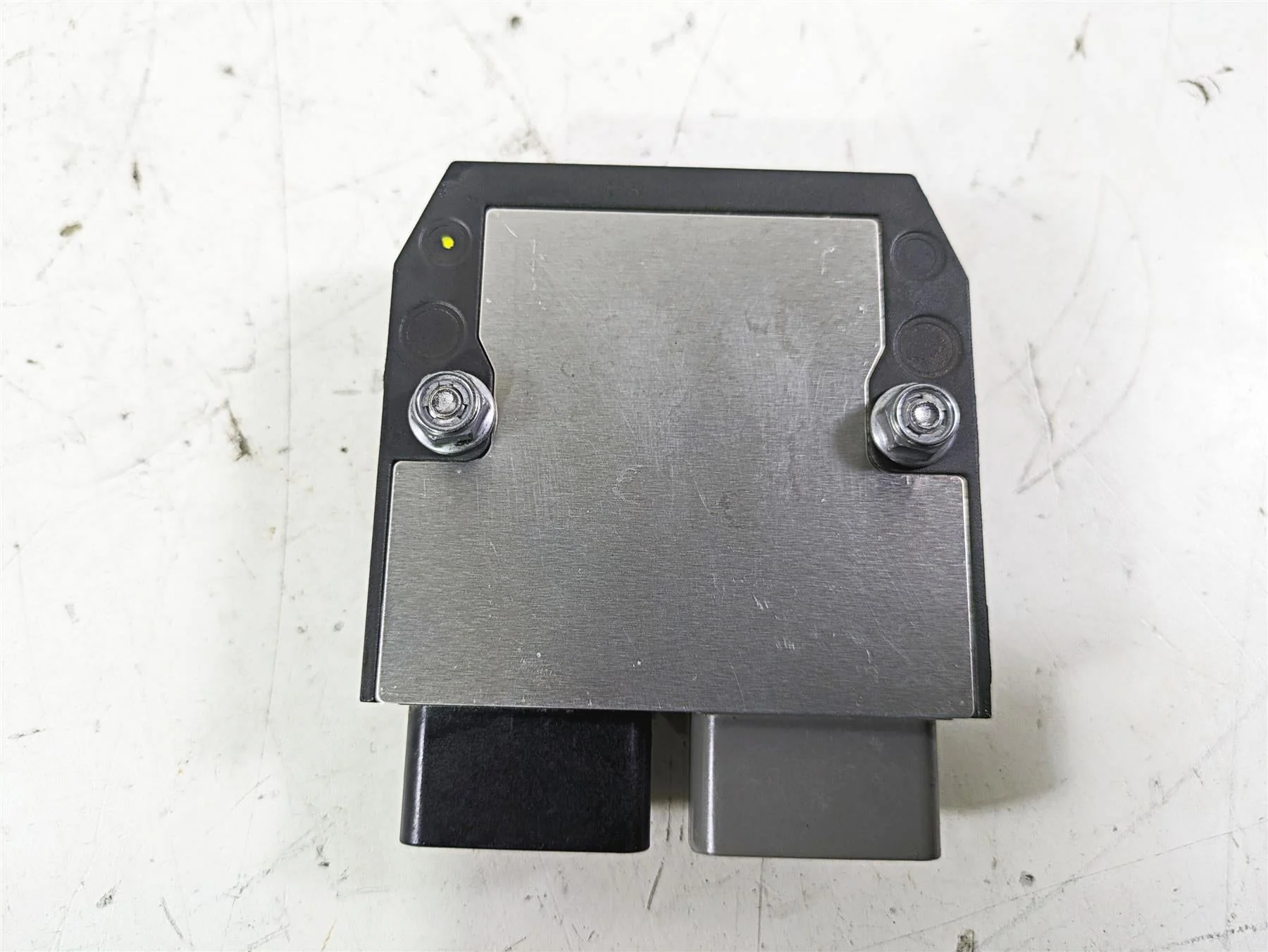 2023 Triumph Street Triple 765 RS Rectifier Voltage Regulator FH027AA T1300675 - Image 4
