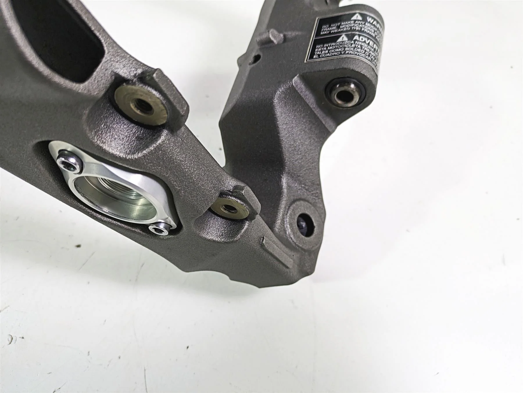 2023 Triumph Street Triple 765 RS Straight Main Frame Chassis With Salvage Oklahoma Title T2071923 - Image 6