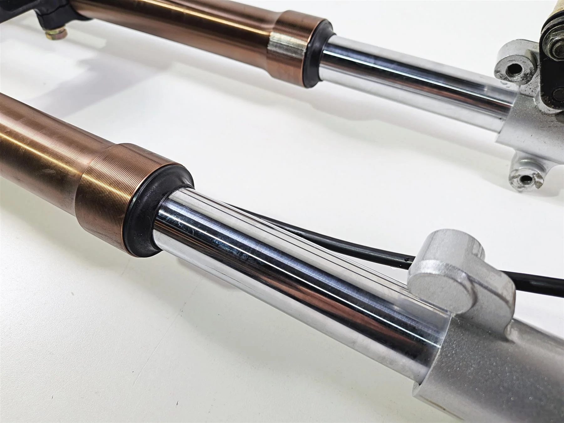 2023 Vitacci GTT 250 Straight Up-Side-Down Front Fork Triple Tree Axle Set - Image 10