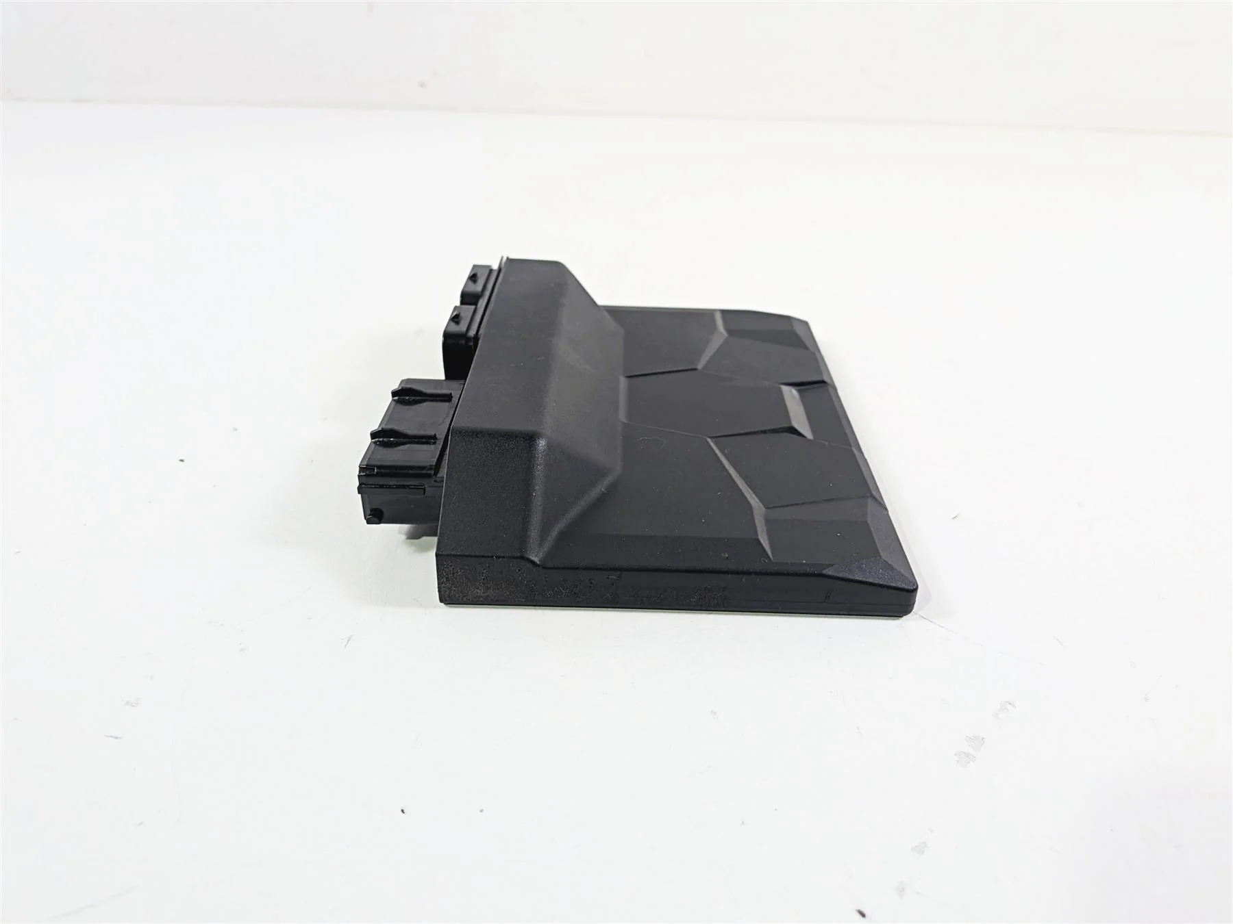 2023 Yamaha MT10 MTN1000 Cdi Ecu Ecm Engine Control Module B5Y-8591A-10-00 - Image 12