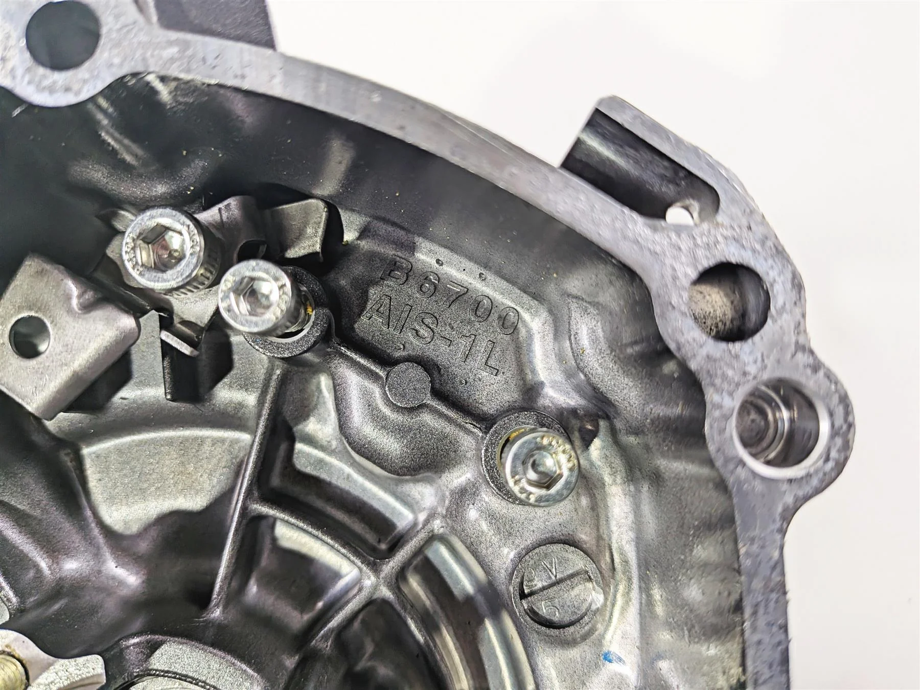 2023 Yamaha MT10 MTN1000 Engine Side Stator Cover B5Y-15411-00-00 - Image 8