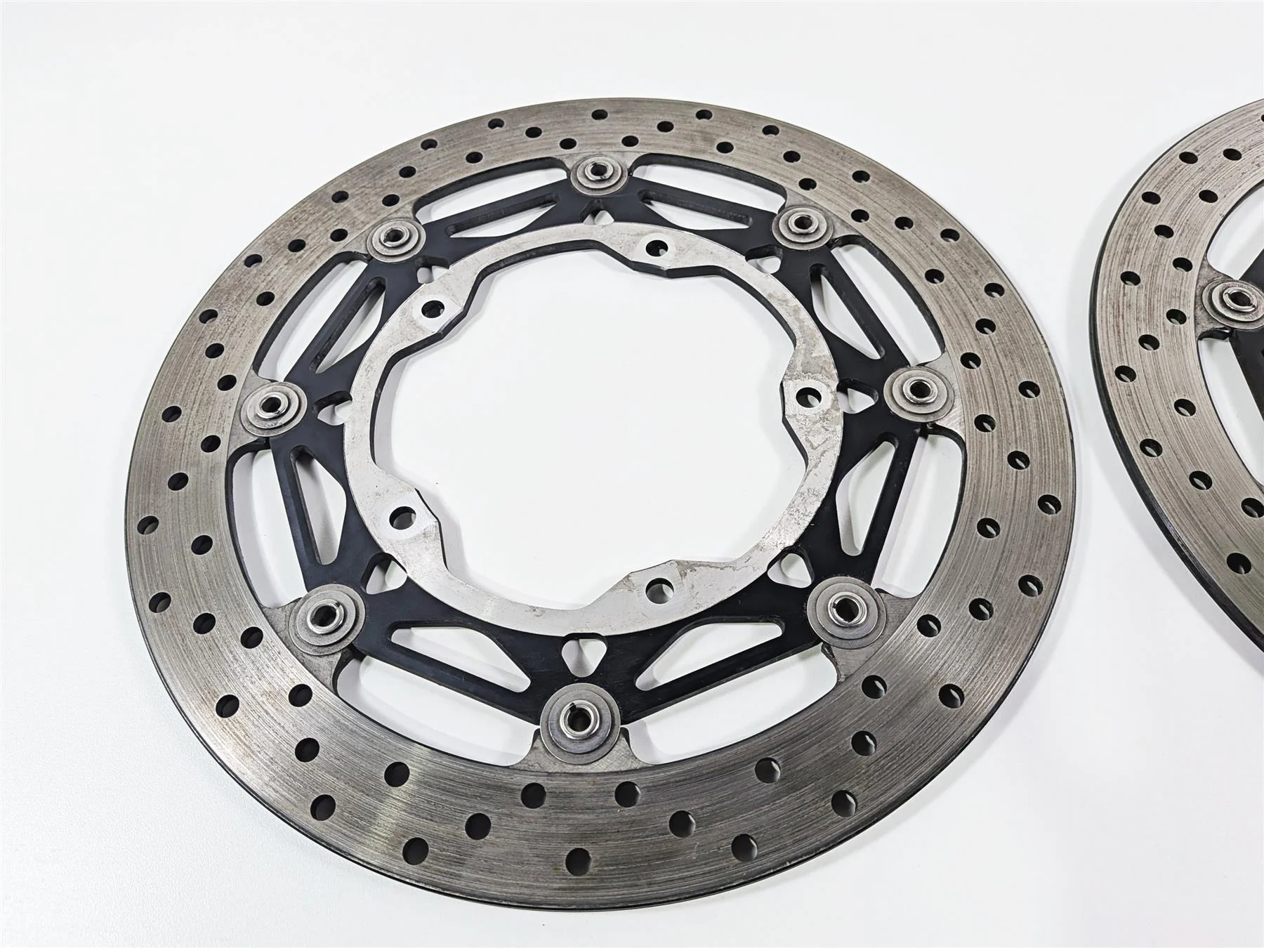 2023 Yamaha MT10 MTN1000 Front Brake Rotor Disc Set 2CR-2581T-00-00 - Image 7