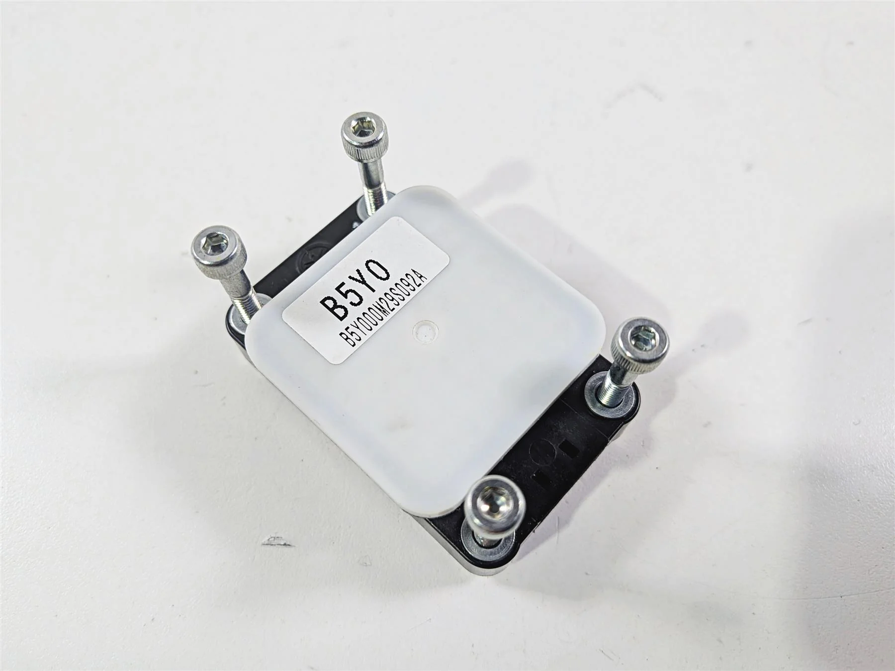 2023 Yamaha MT10 MTN1000 Inertial Fall Tip Over Angle Sensor B5Y-8593A-00-00 - Image 9