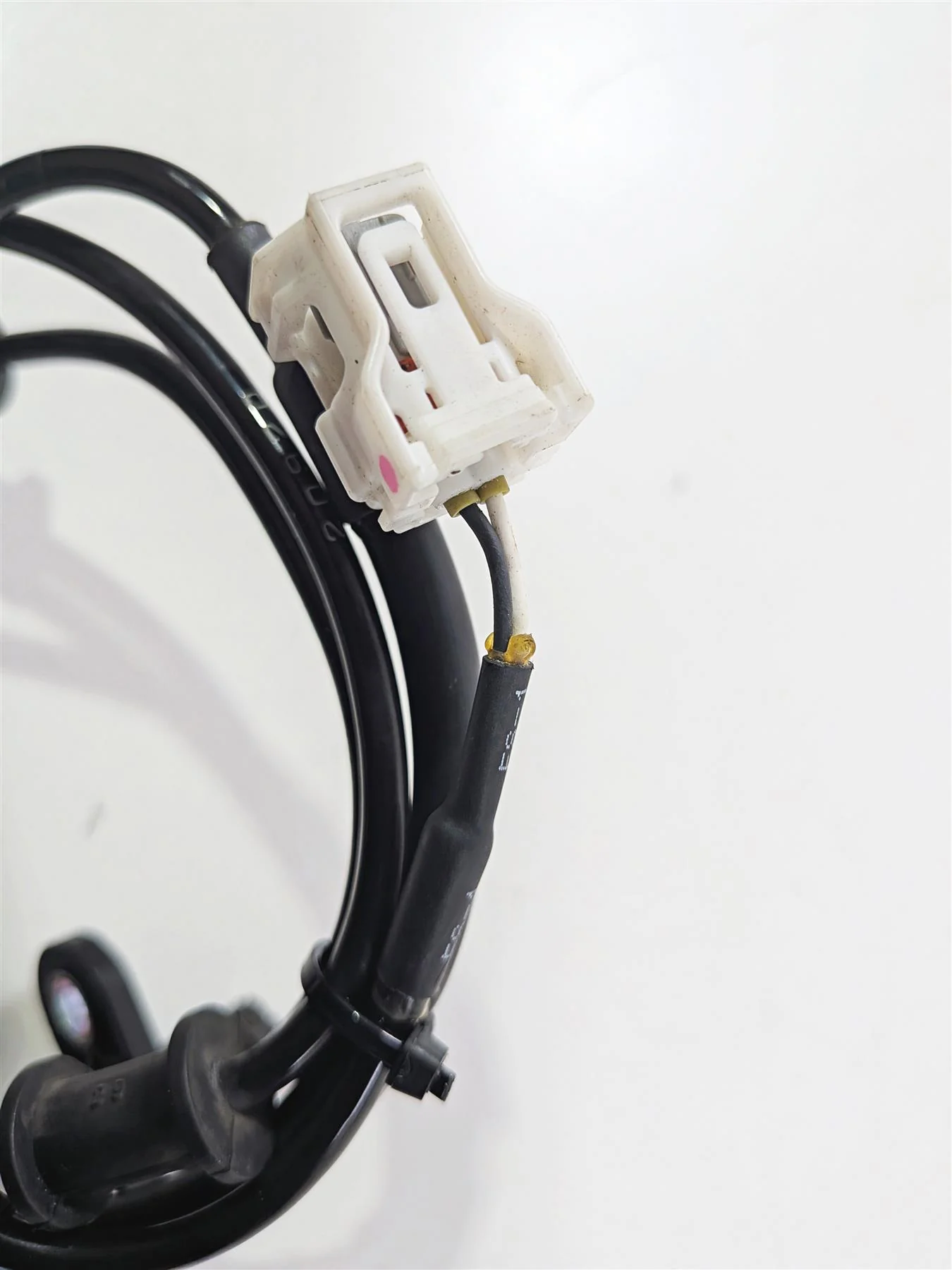2023 Yamaha MT10 MTN1000 Rear Abs Brake Wheel Speed Sensor 2CR-85980-01-00 - Image 10