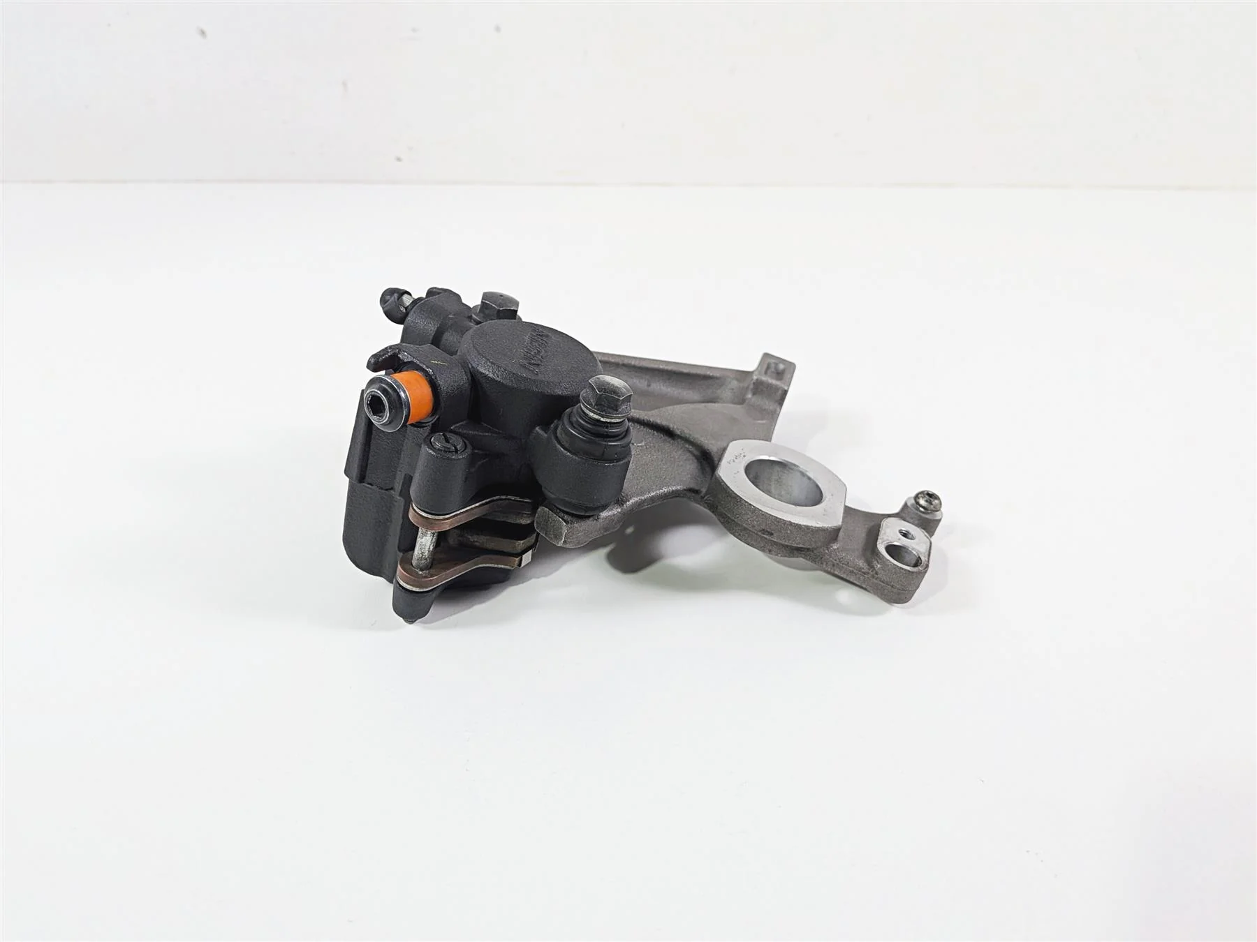 2023 Yamaha MT10 MTN1000 Rear Brake Caliper & Bracket Nissin B67-2580W-00-00 - Image 3