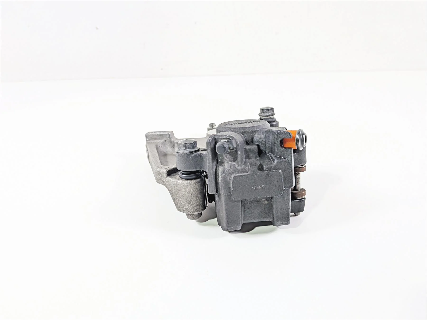 2023 Yamaha MT10 MTN1000 Rear Brake Caliper & Bracket Nissin B67-2580W-00-00 - Image 4