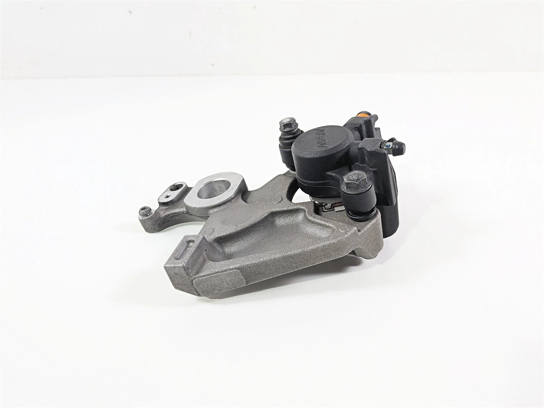2023 Yamaha MT10 MTN1000 Rear Brake Caliper & Bracket Nissin B67-2580W-00-00 - Image 5