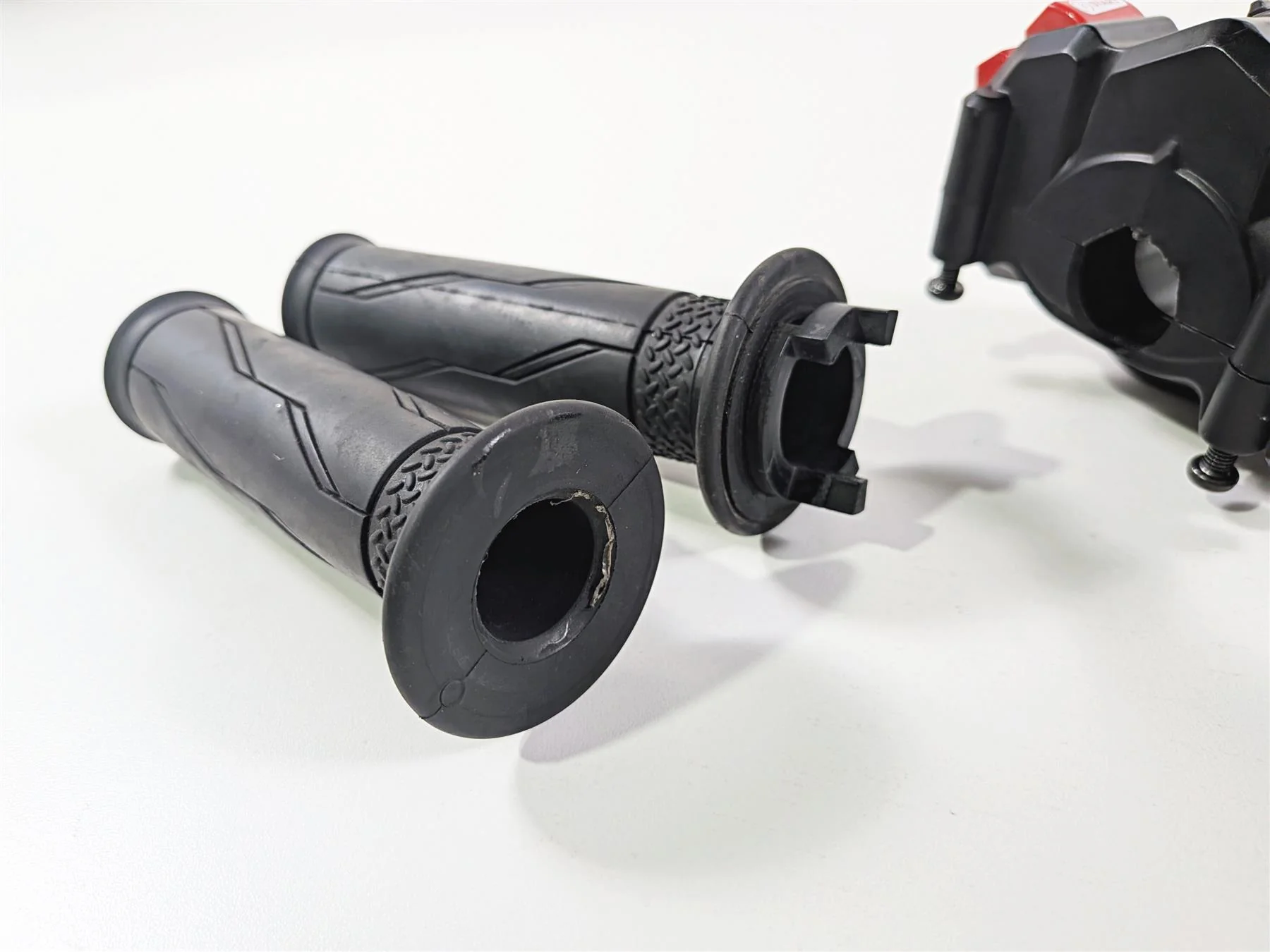 2023 Yamaha MT10 MTN1000 Right Hand Control Switch Kill Menu B5Y-8291R-01-00 - Image 10