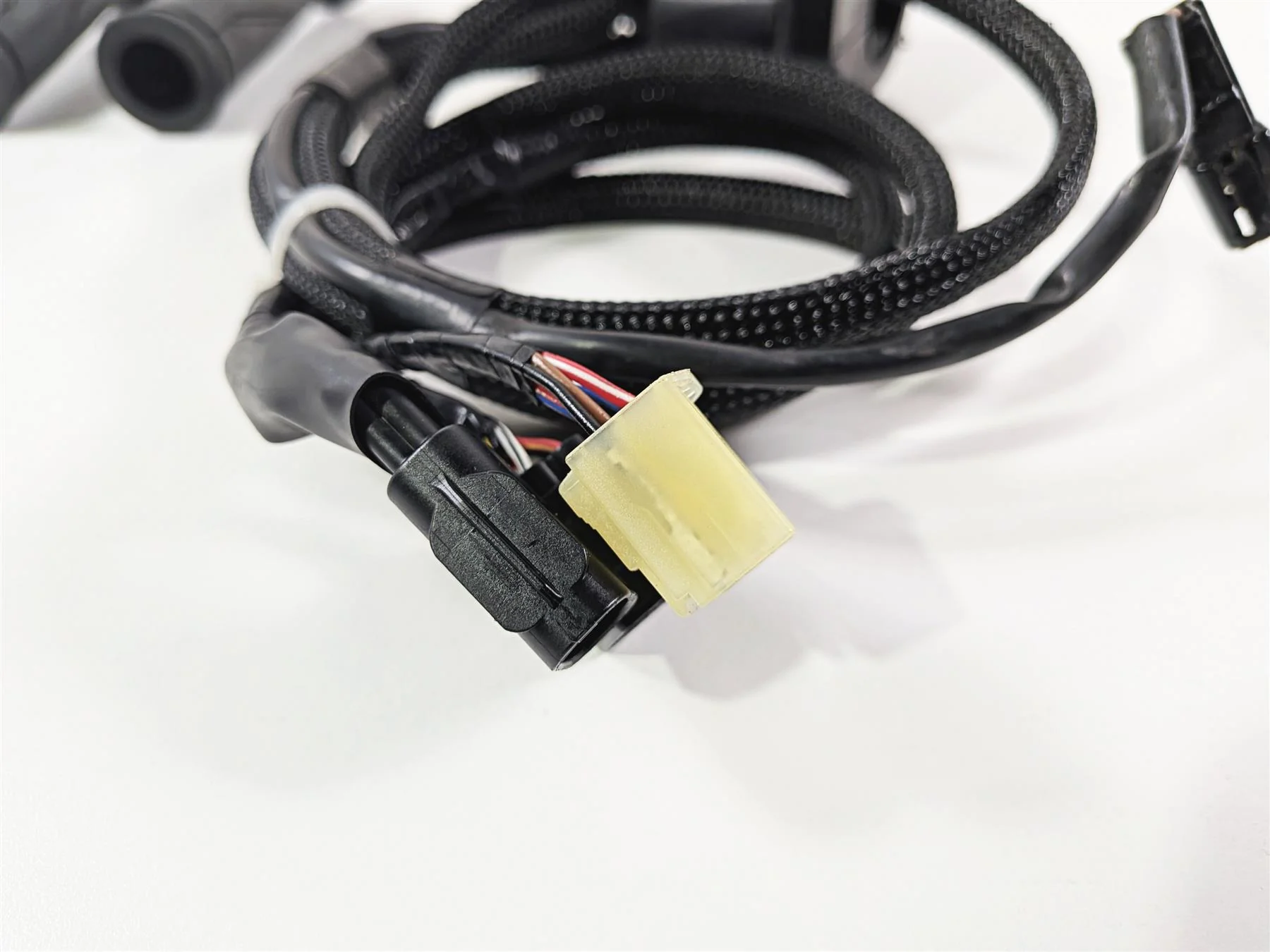 2023 Yamaha MT10 MTN1000 Right Hand Control Switch Kill Menu B5Y-8291R-01-00 - Image 8