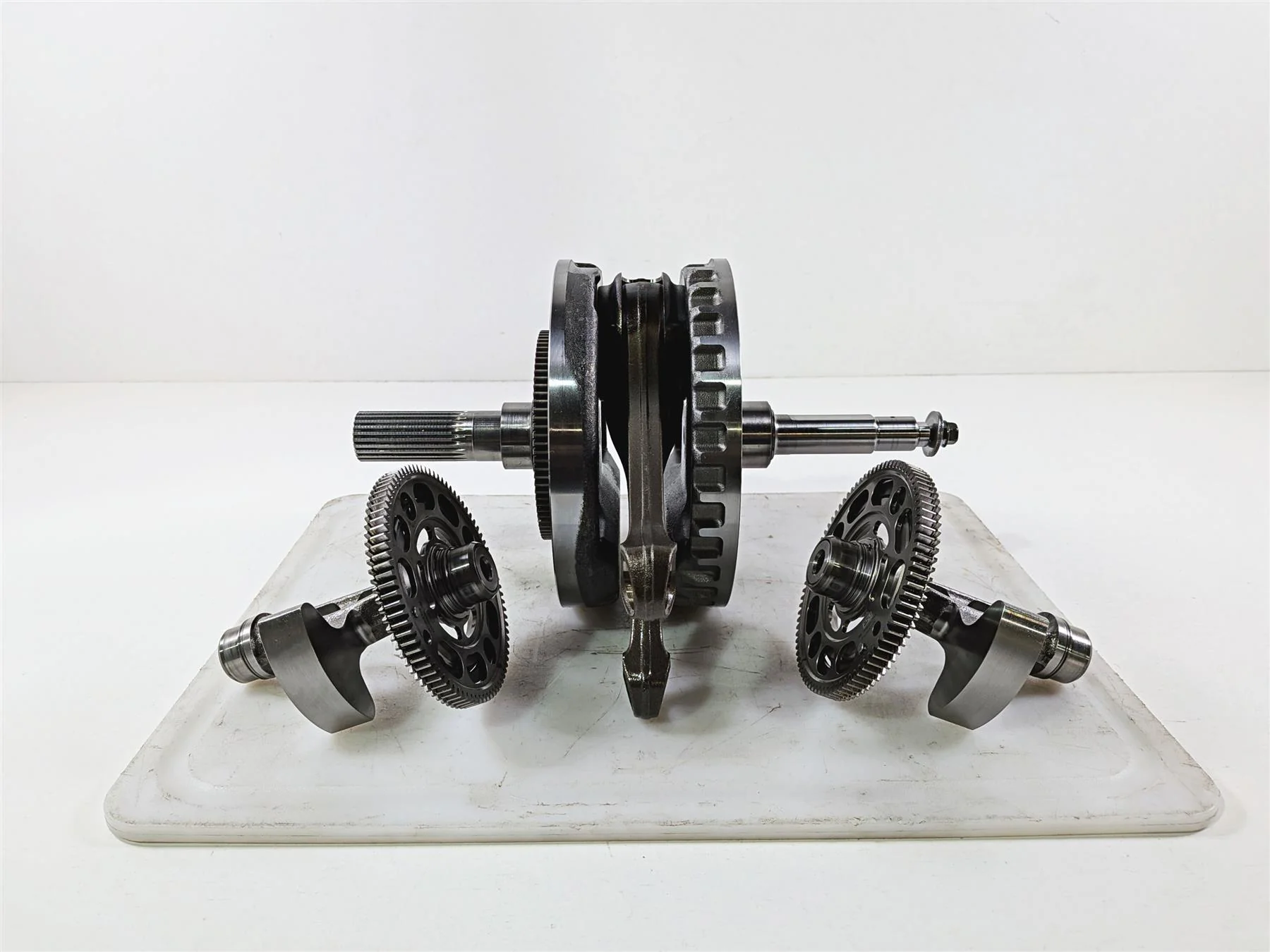 2024 Harley Softail FXLRST Low Rider Crankshaft Flywheel 114/117 3k 24100182 - Image 2