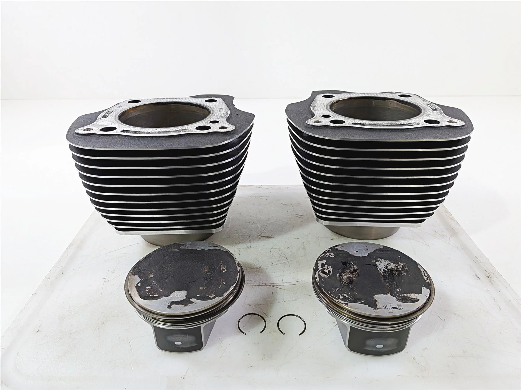 2024 Harley Softail FXLRST Low Rider Cylinder & Piston Set 117ci M8 3k 16800387 - Image 4