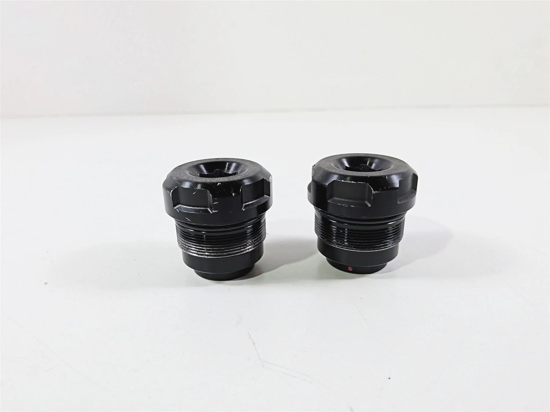 2024 Harley Softail FXLRST Low Rider Fork Tube Top Caps Nut Bolts Set 45500395 - Image 7