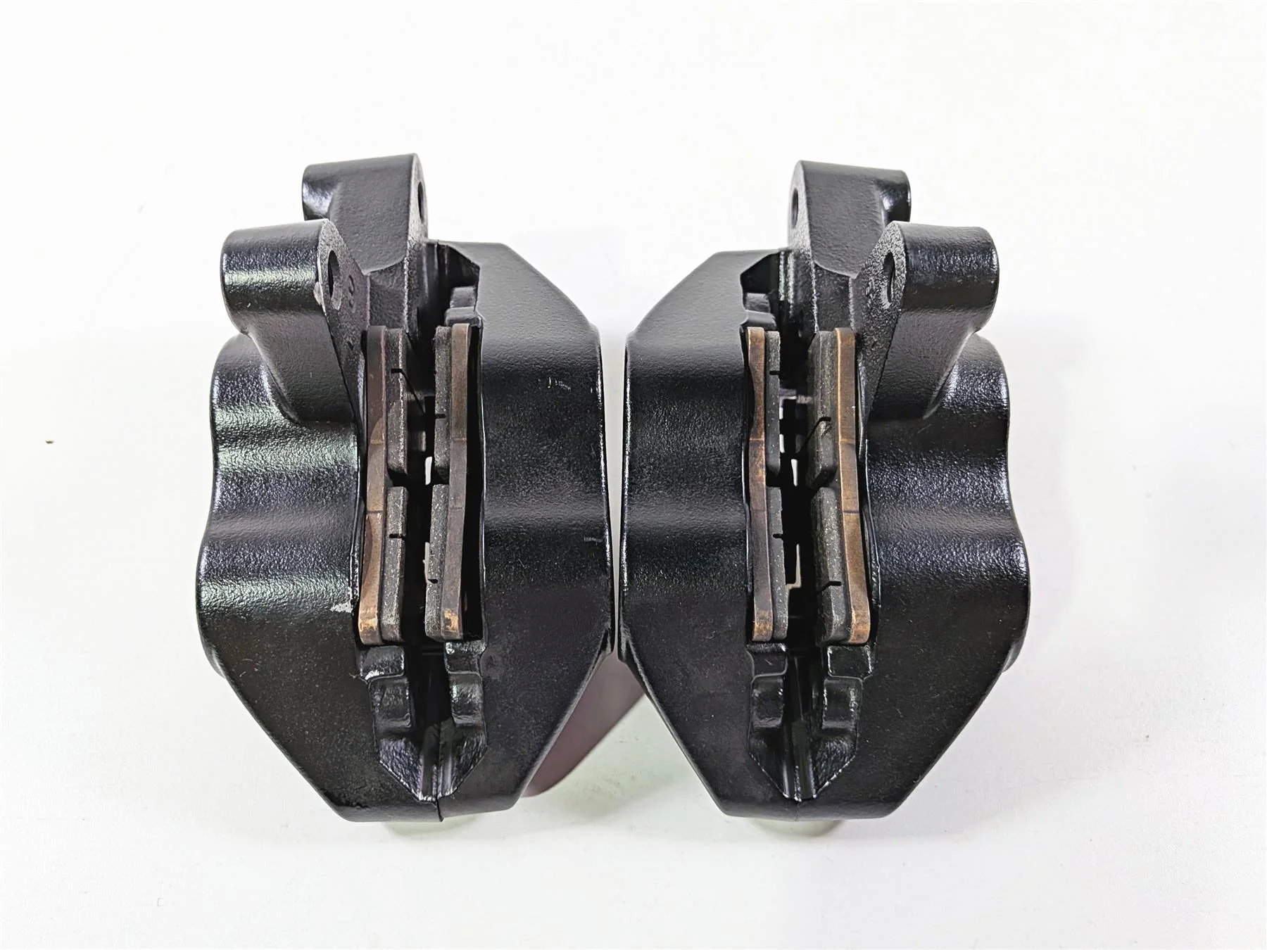 2024 Harley Softail FXLRST Low Rider Front Brake Caliper Set 41300095 41300205 - Image 8