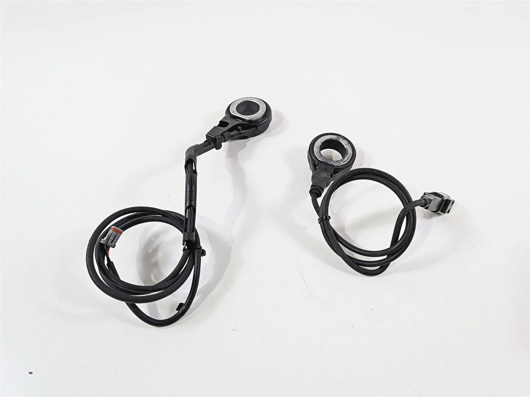 2024 Harley Softail FXLRST Low Rider Front Rear Abs Sensor Set 41100080 41100076 - Image 5