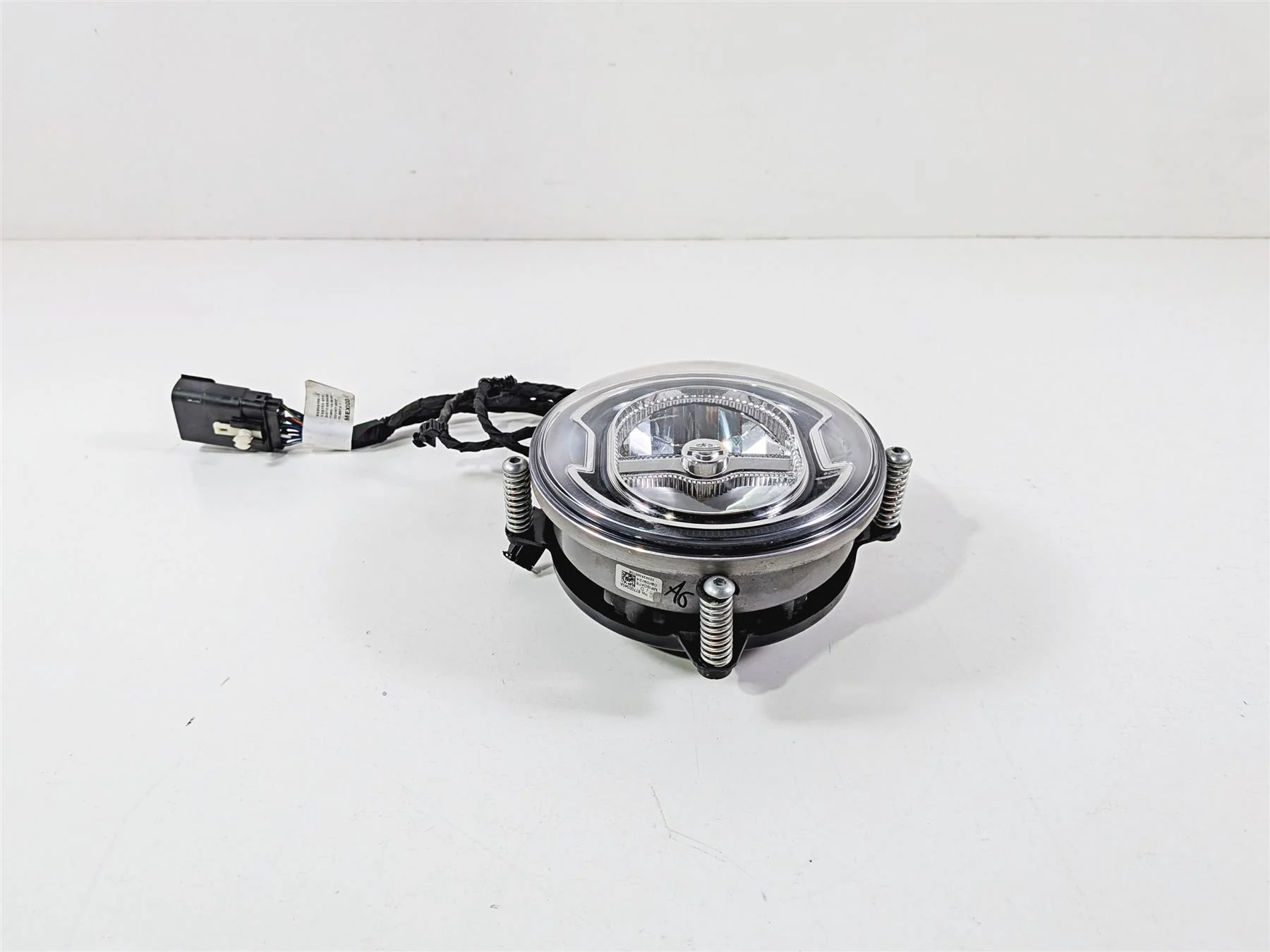 2024 Harley Softail FXLRST Low Rider Headlight Head Light Lamp - Read 67700635 - Image 2