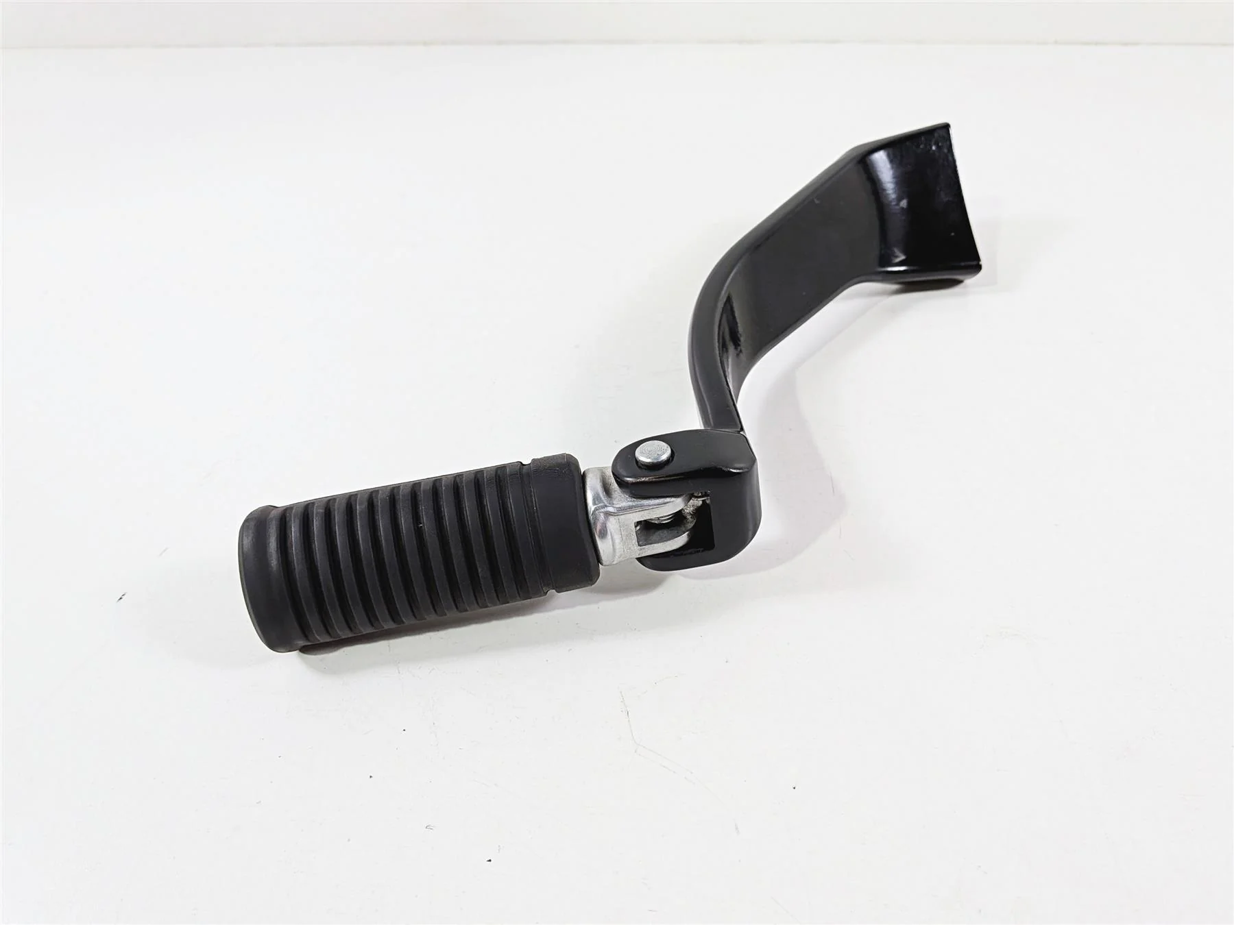 2024 Harley Softail FXLRST Low Rider Left Front Rider Mid Foot Peg  50500603 - Image 12