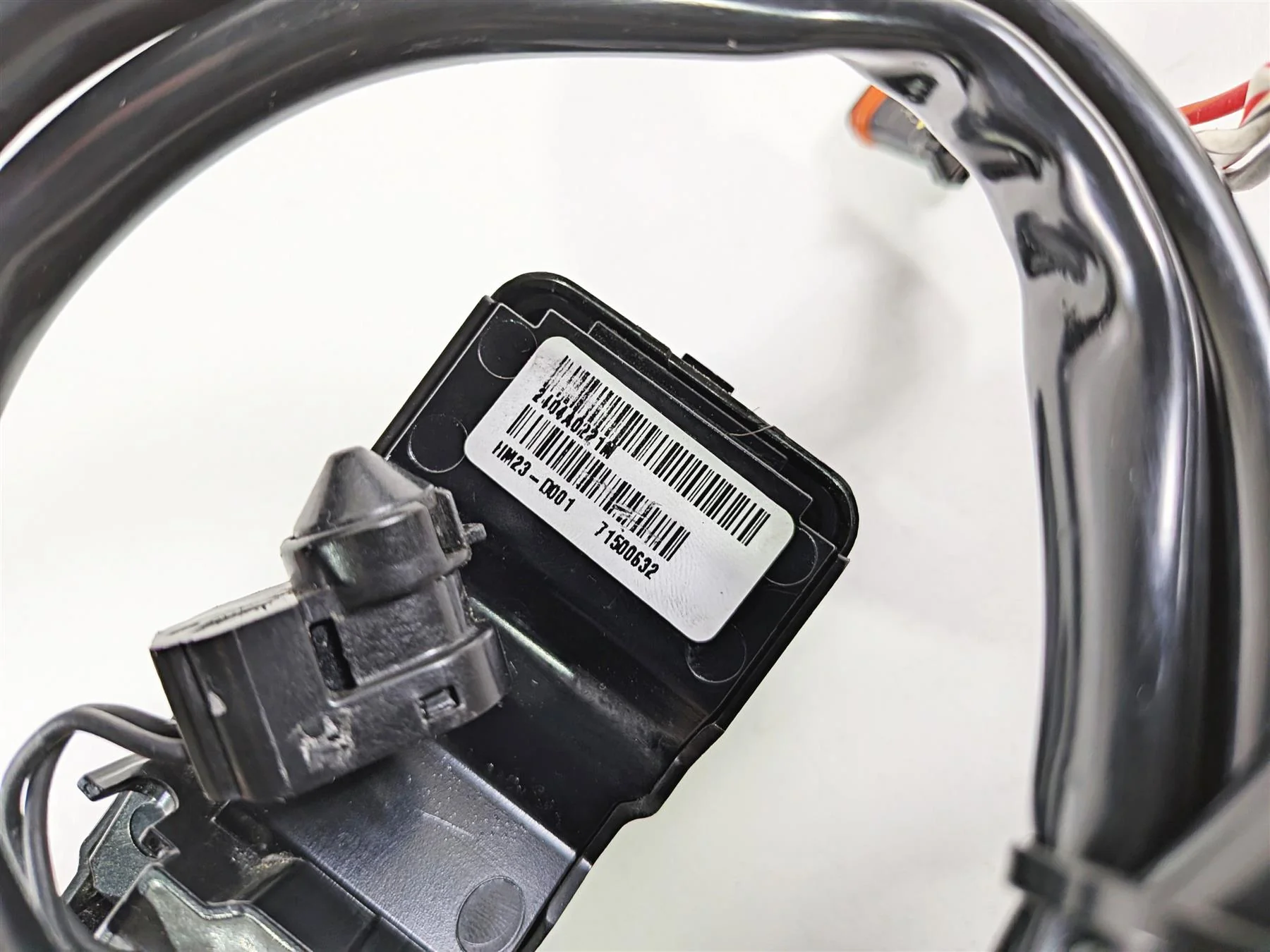 2024 Harley Softail FXLRST Low Rider Left Hand Control Switch Internals 71500632 - Image 2