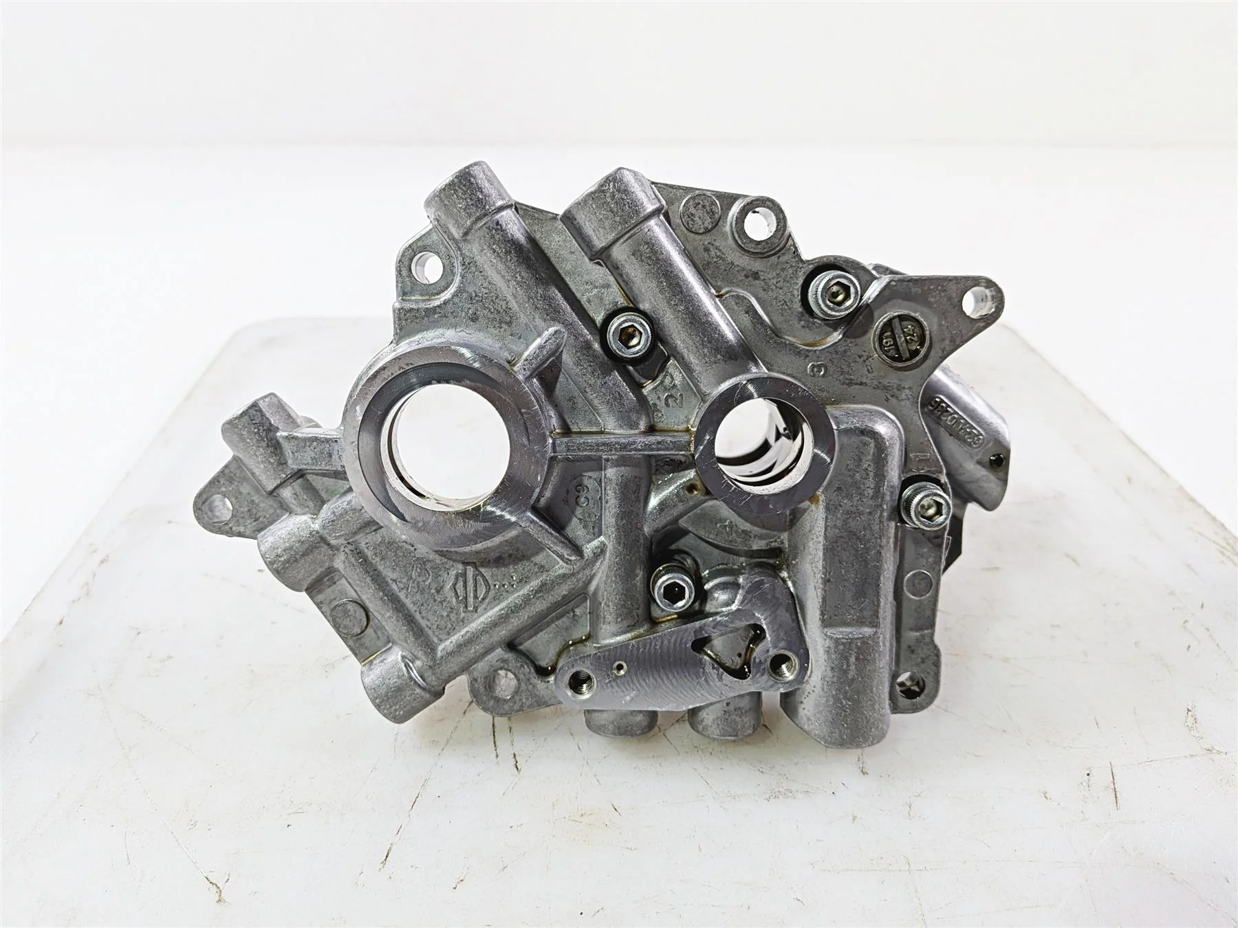 2024 Harley Softail FXLRST Low Rider Oil Pump & Cam Plate Set 62400238 - Image 8