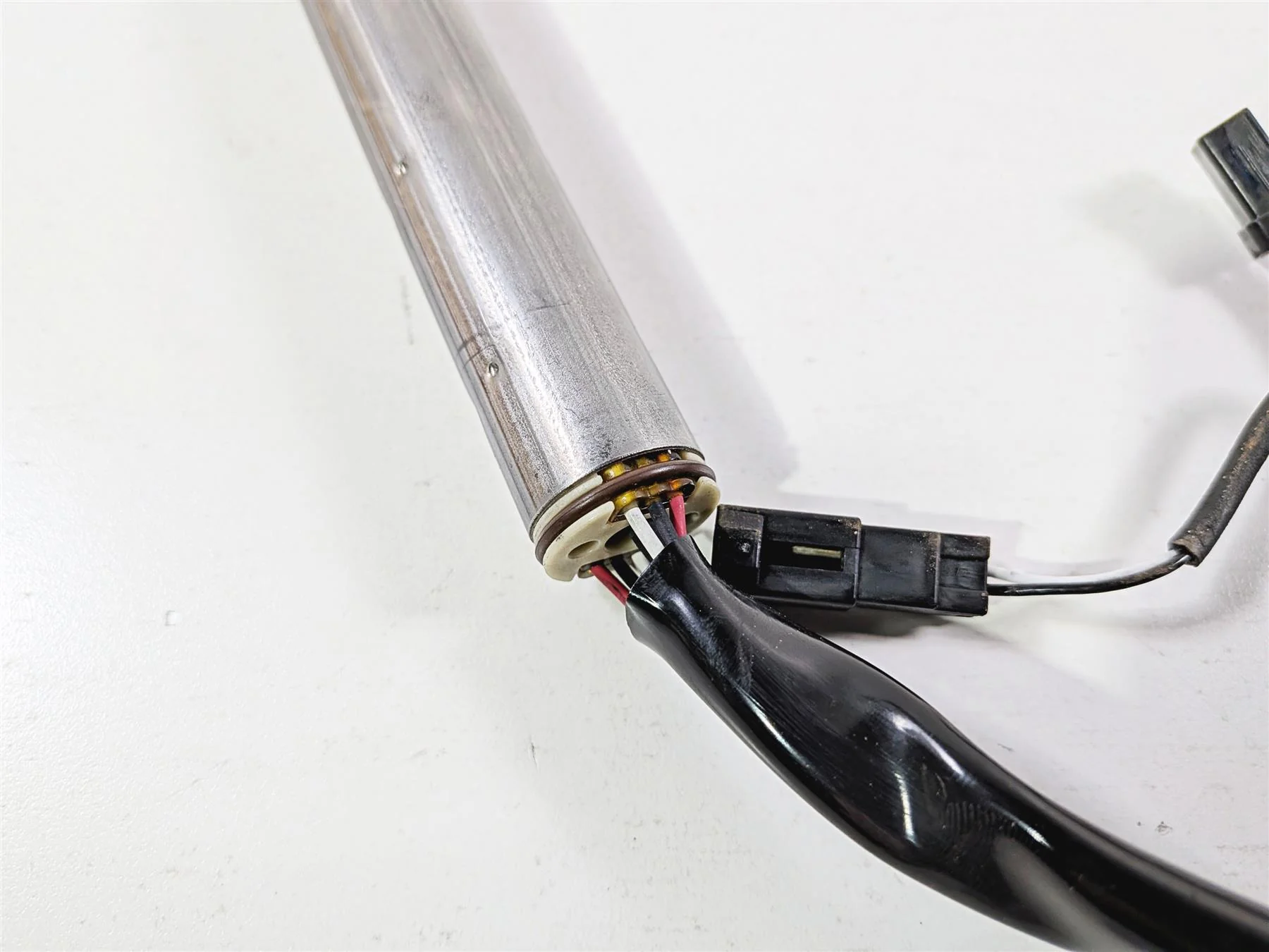2024 Harley Softail FXLRST Low Rider Throttle Ride By Wire Sensor 32700088A - Image 8