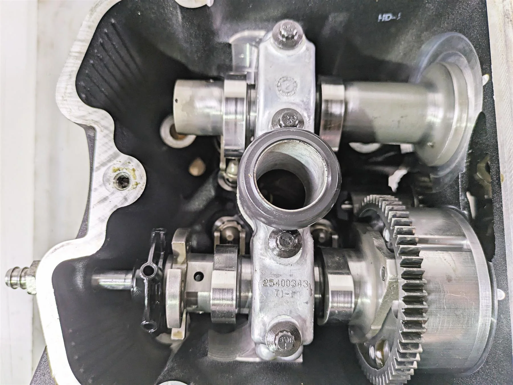 2024 Harley Sportster RH975 S Front Cylinderhead Cylinder Head & Cams 16501137 - Image 4
