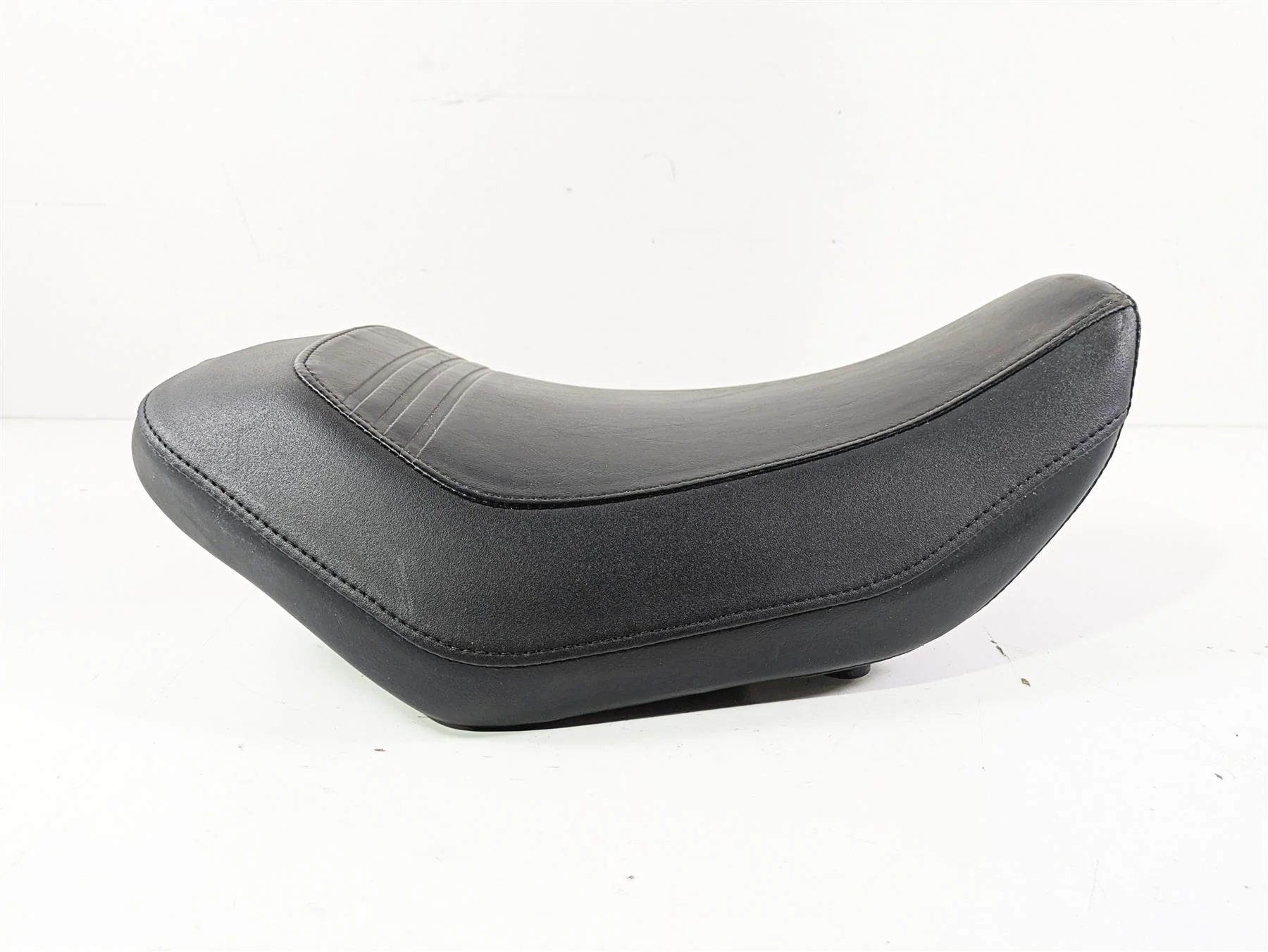 2024 Harley Sportster RH975 S Front Rider Seat Saddle 52000514A 52000515 - Image 2
