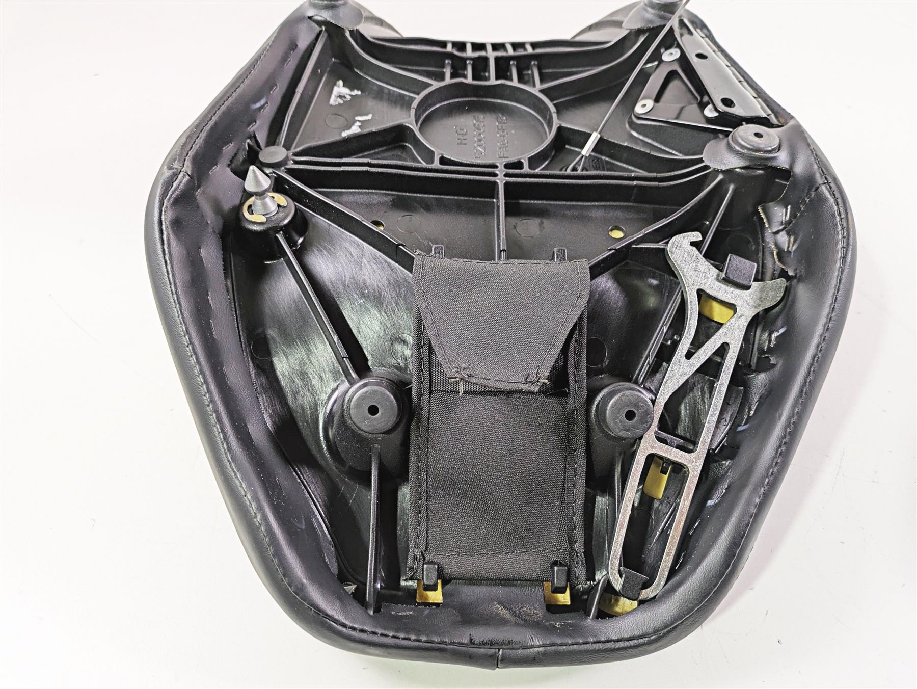 2024 Harley Sportster RH975 S Front Rider Seat Saddle 52000514A 52000515 - Image 6