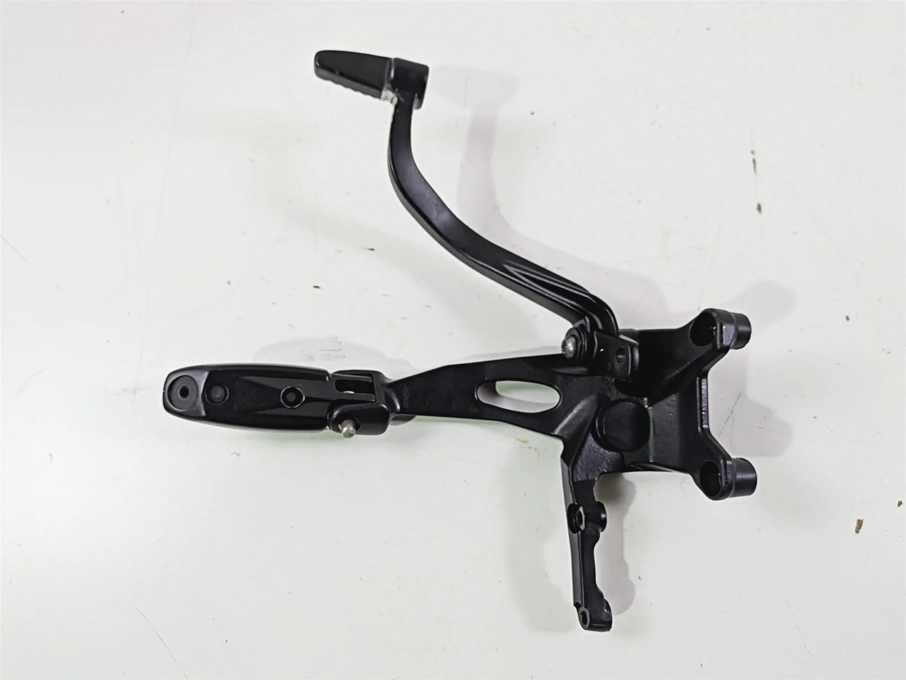 2024 Harley Sportster RH975 S Front Right Footpeg Brake Pedal Set 50502125 - Image 6