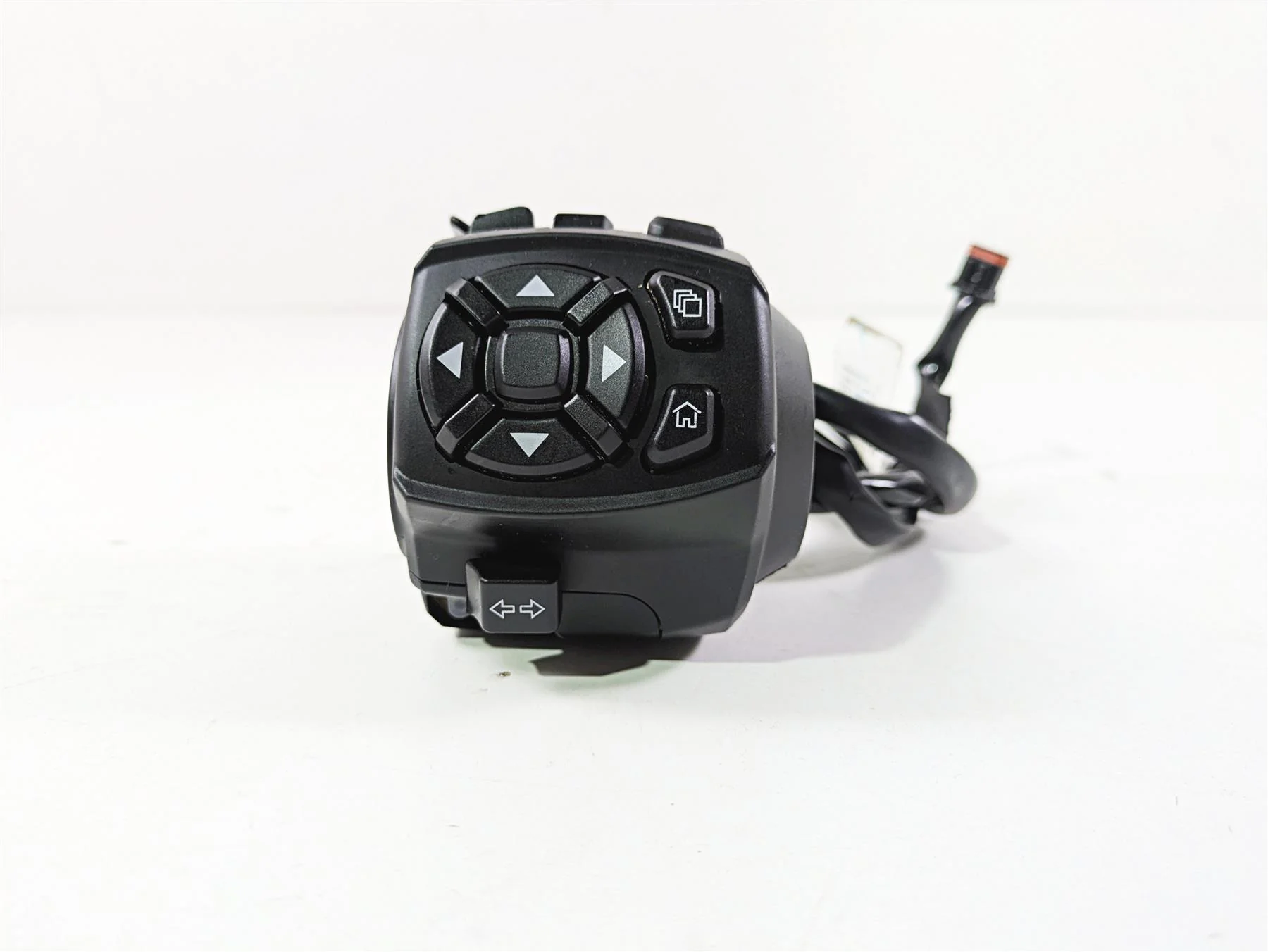 2024 Harley Sportster RH975 S Left Hand Control Switch - READ 71500522A - Image 2