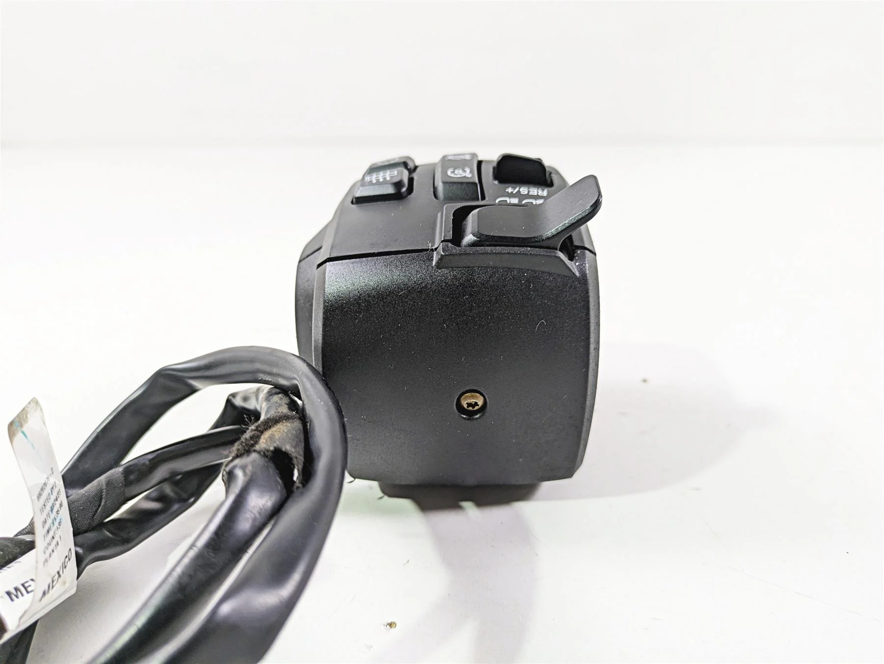 2024 Harley Sportster RH975 S Left Hand Control Switch - READ 71500522A - Image 4