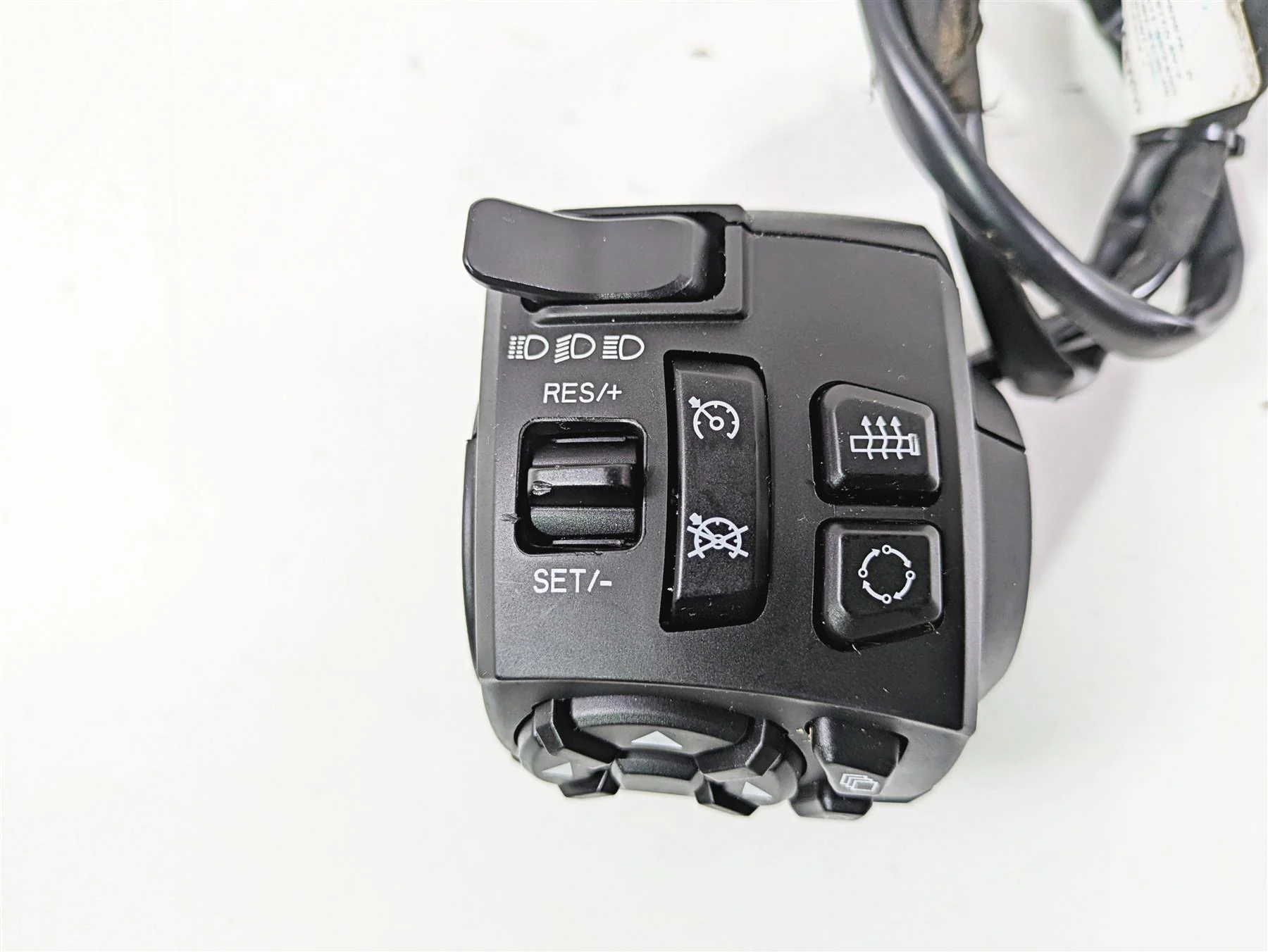 2024 Harley Sportster RH975 S Left Hand Control Switch - READ 71500522A - Image 9