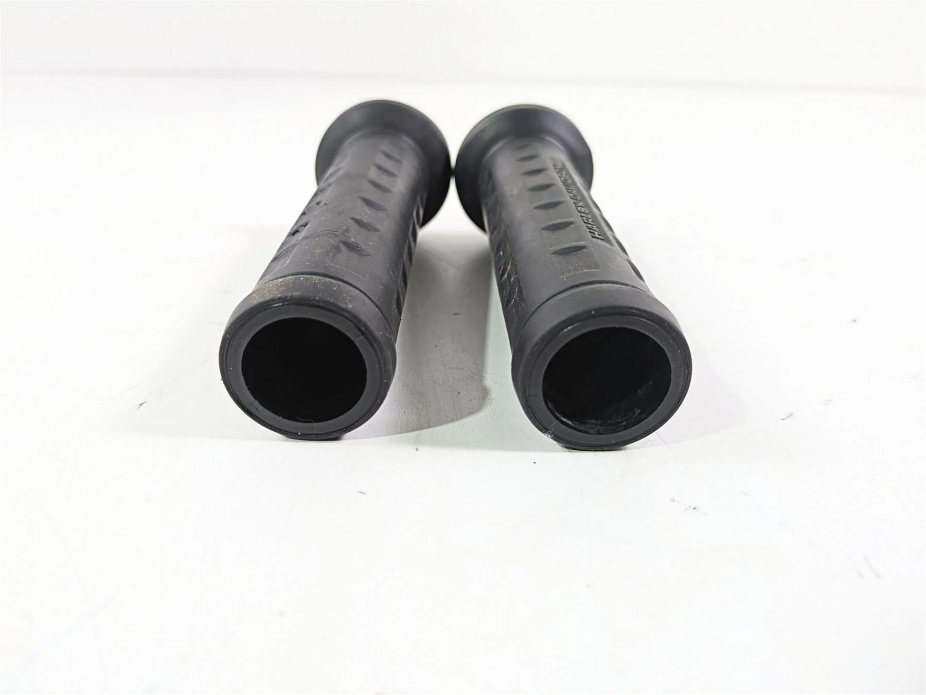 2024 Harley Sportster RH975 S Left Right Hand Grip Set 56100386 - Image 3